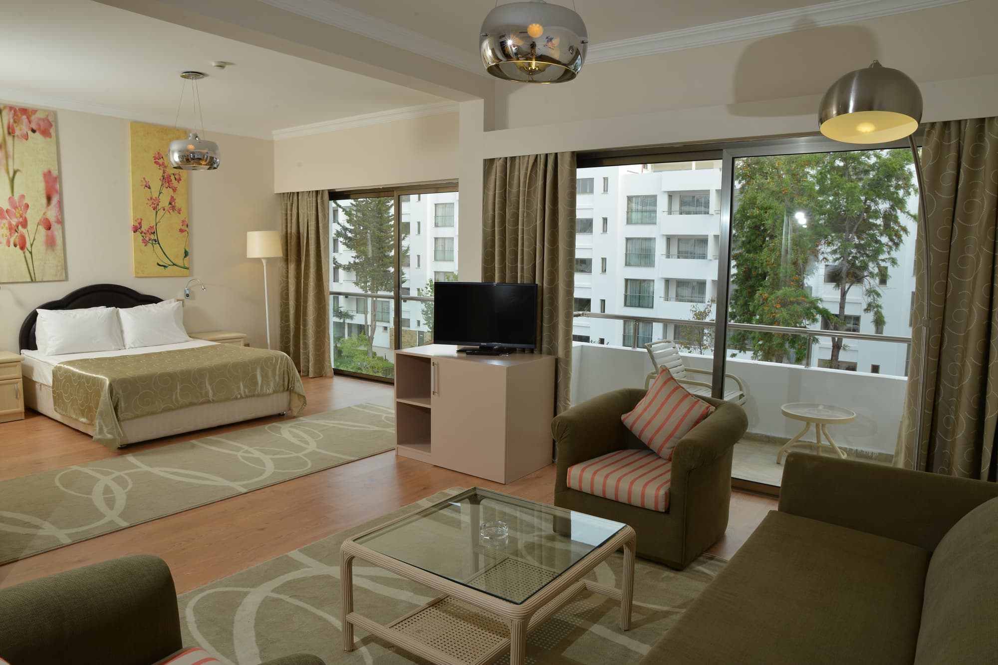 Jasmine Court Hotel & Casino, Room