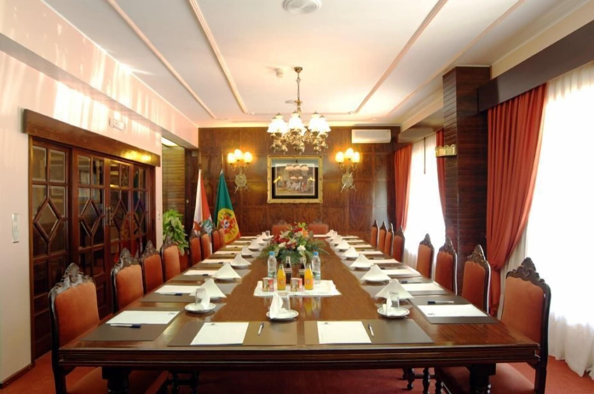 Afonso V, Conferences