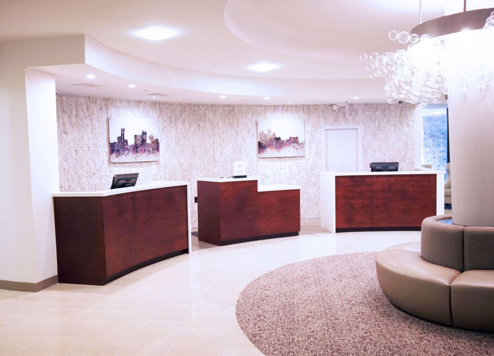 The Brookhaven Atlanta Hotel, Lobby