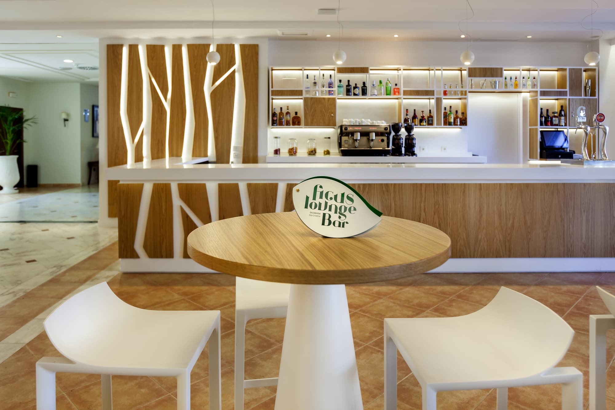 Occidental Isla Cristina, Bar