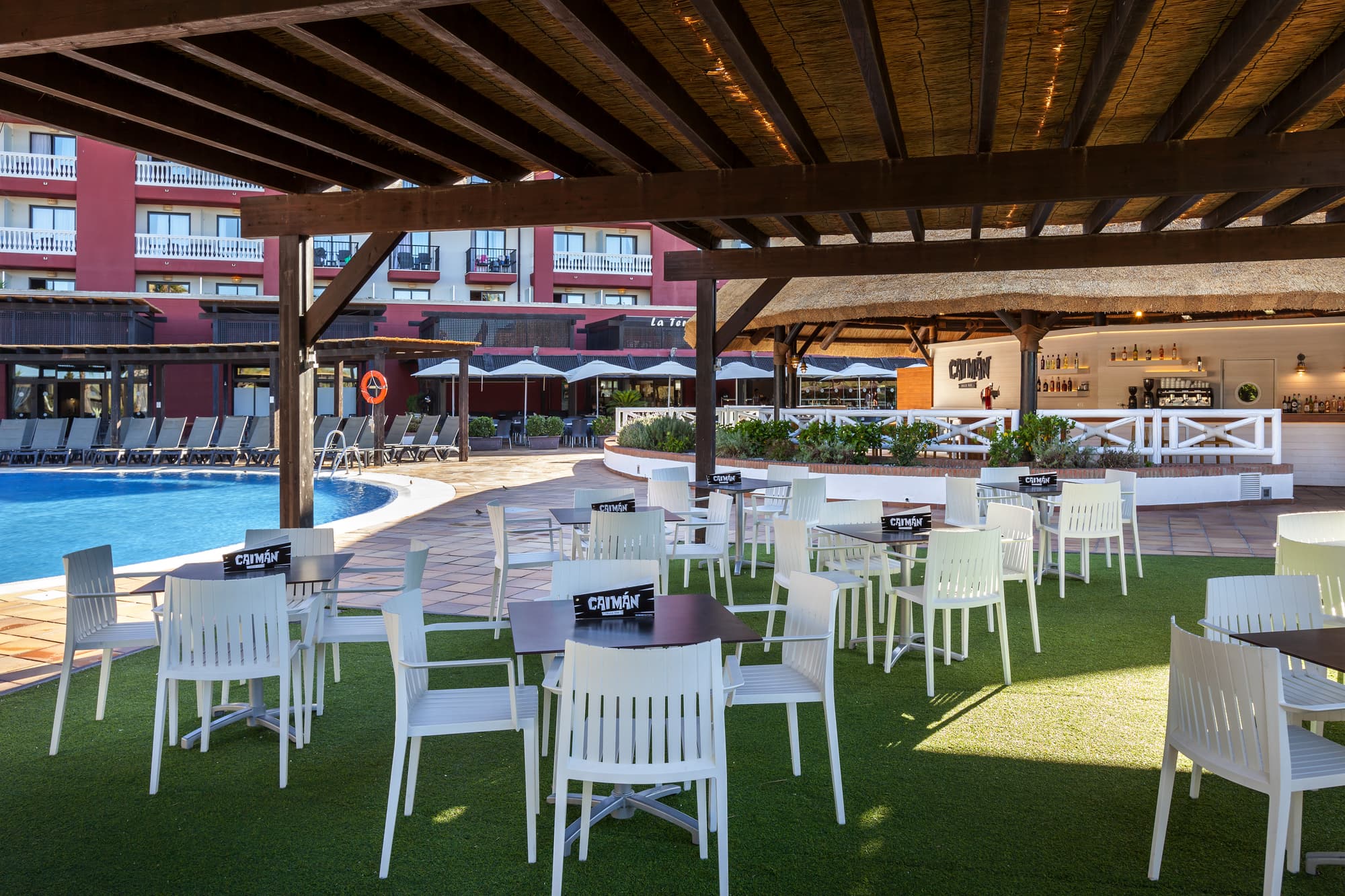 Occidental Isla Cristina, Bar