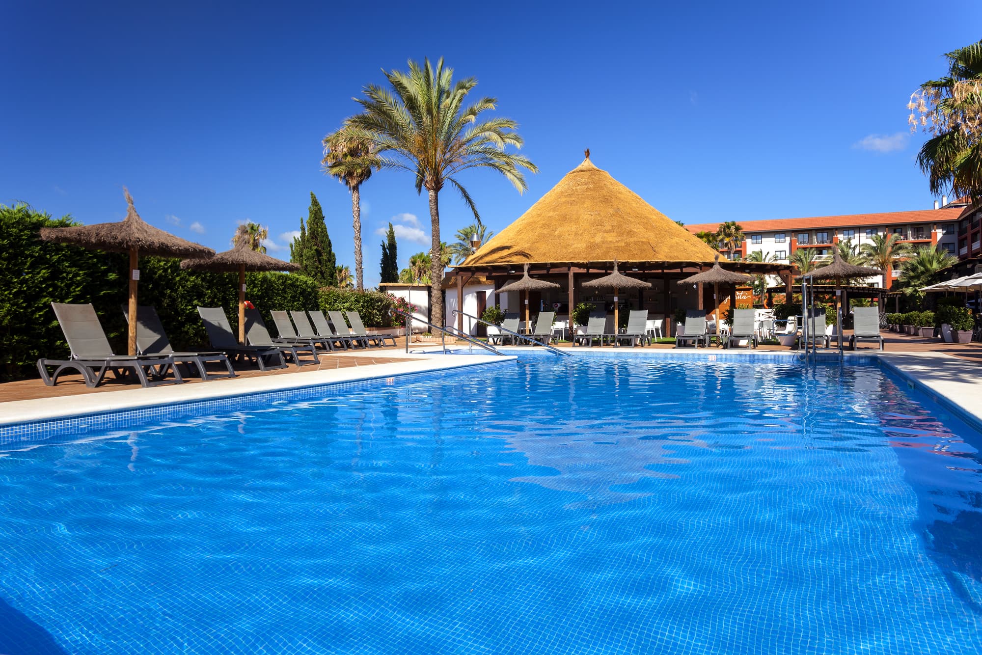 Occidental Isla Cristina, Pool