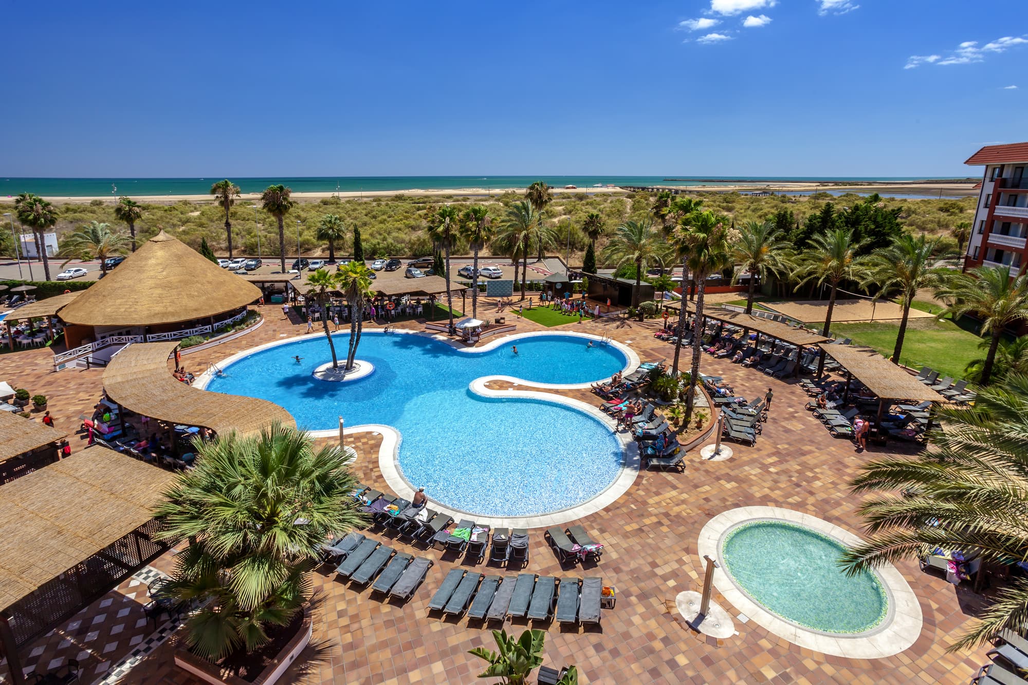 Occidental Isla Cristina, Pool