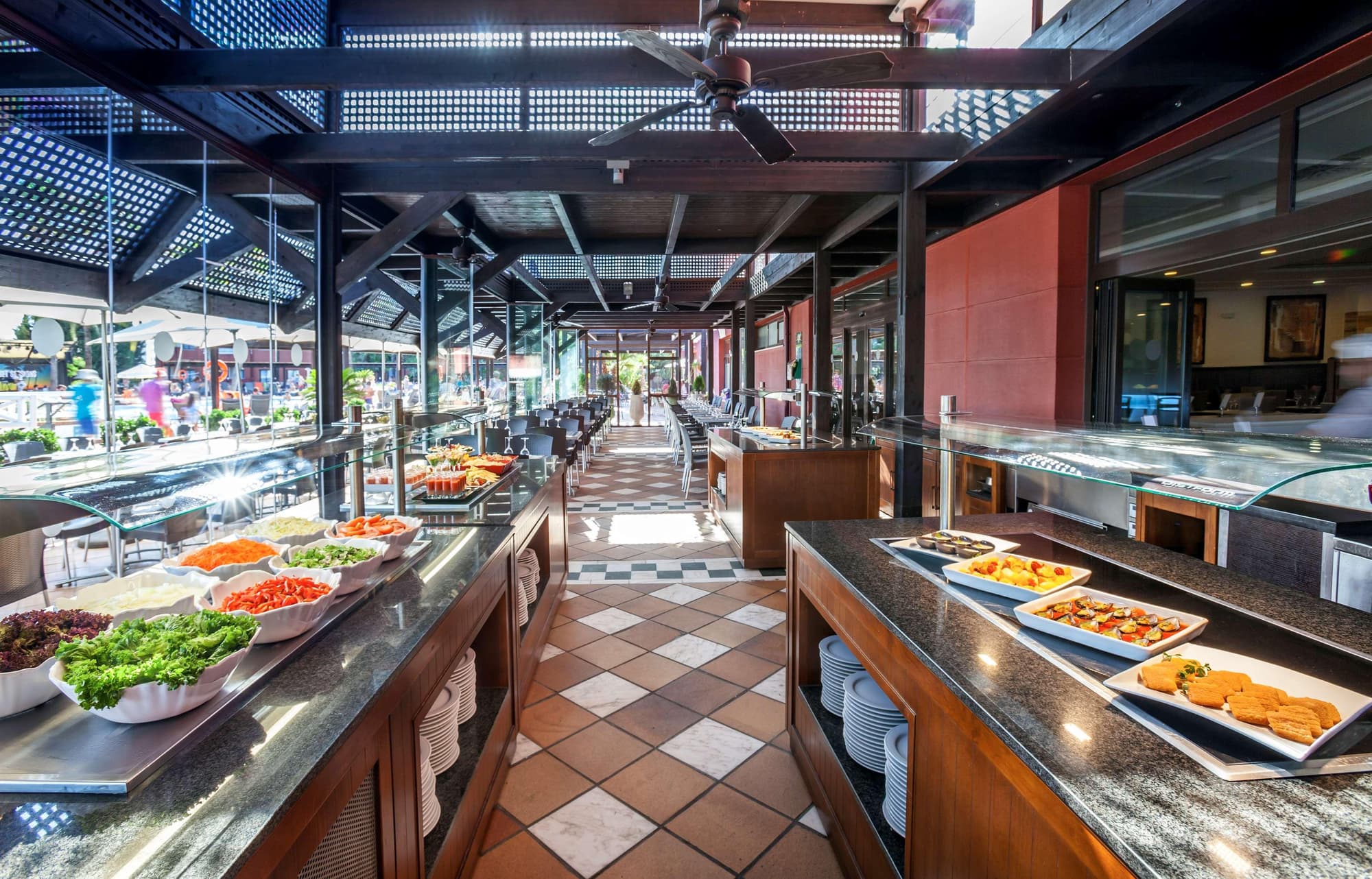 Occidental Isla Cristina, Restaurant