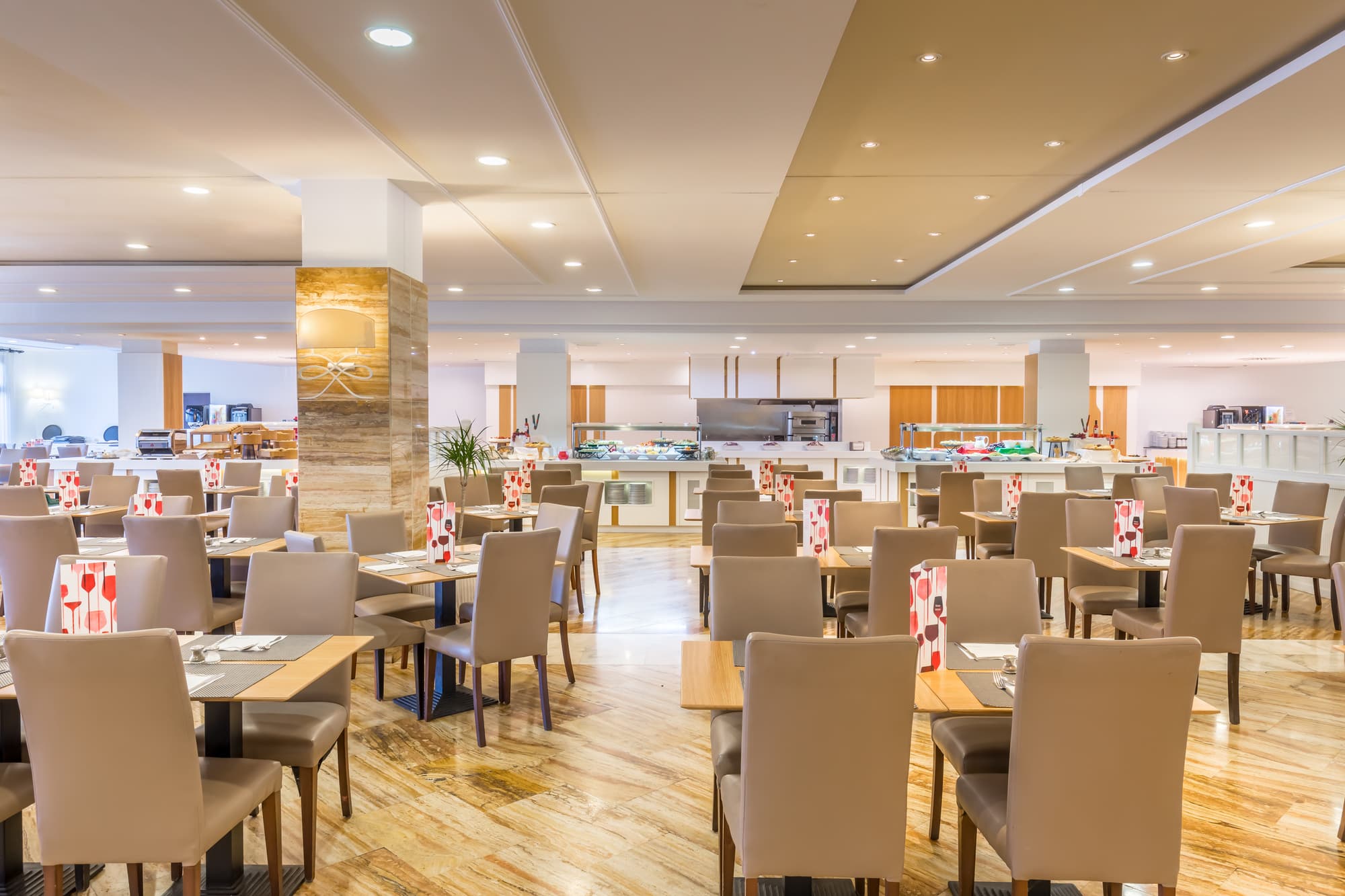 Occidental Isla Cristina, Restaurant