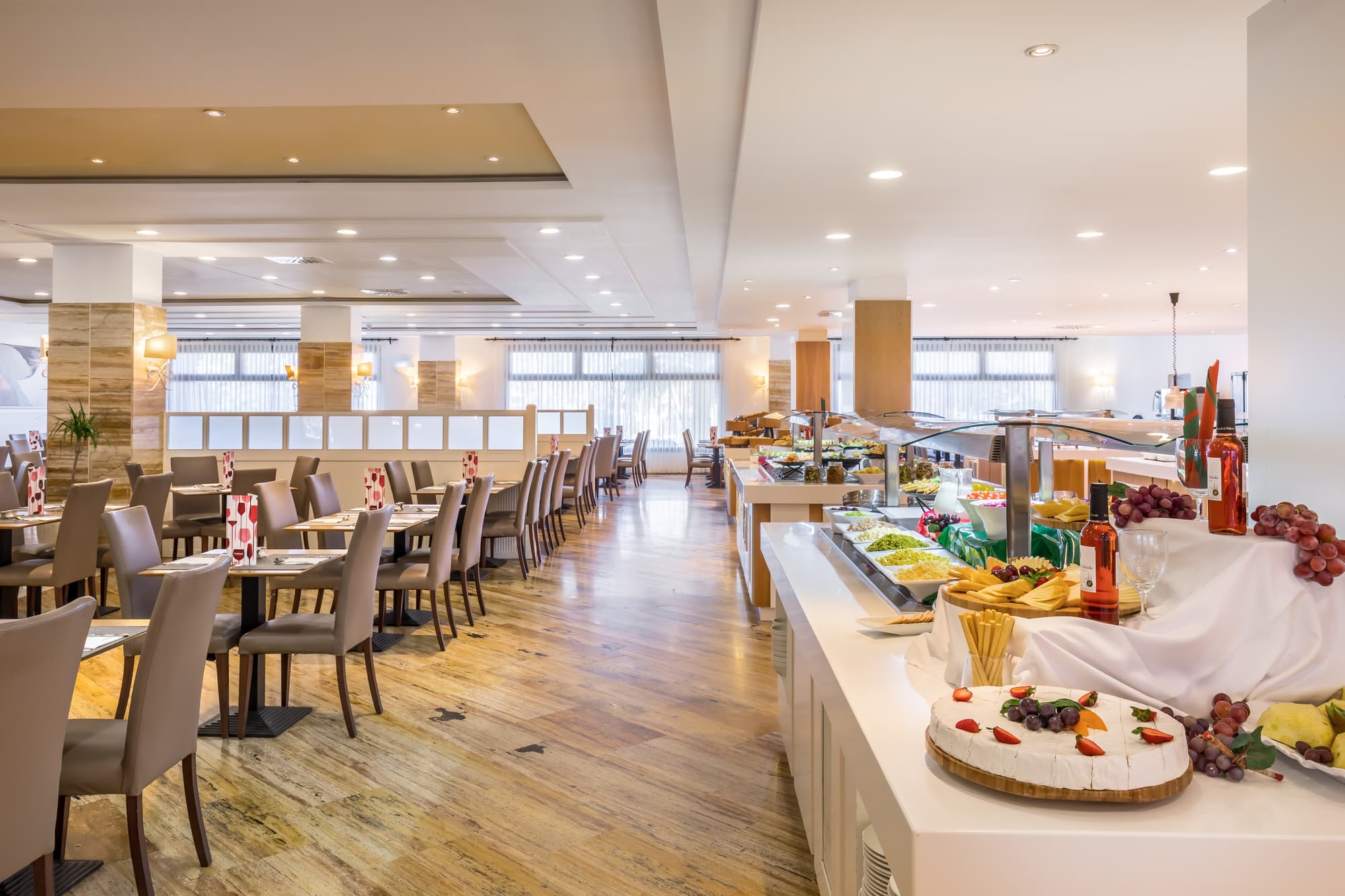 Occidental Isla Cristina, Restaurant