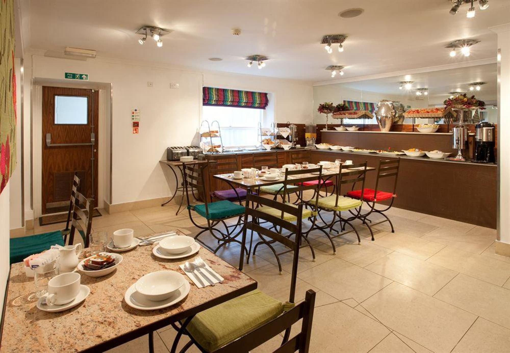 New Linden, Restaurant