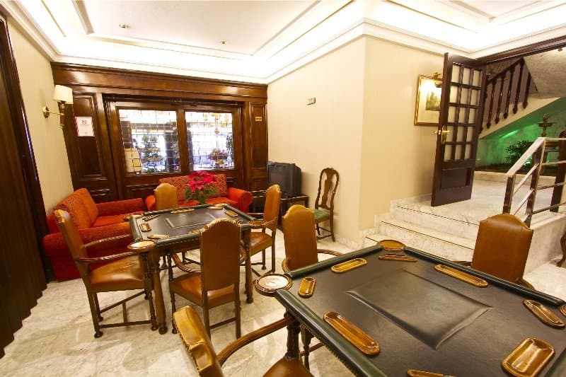 Princesa Ana, Sports and Entertainment