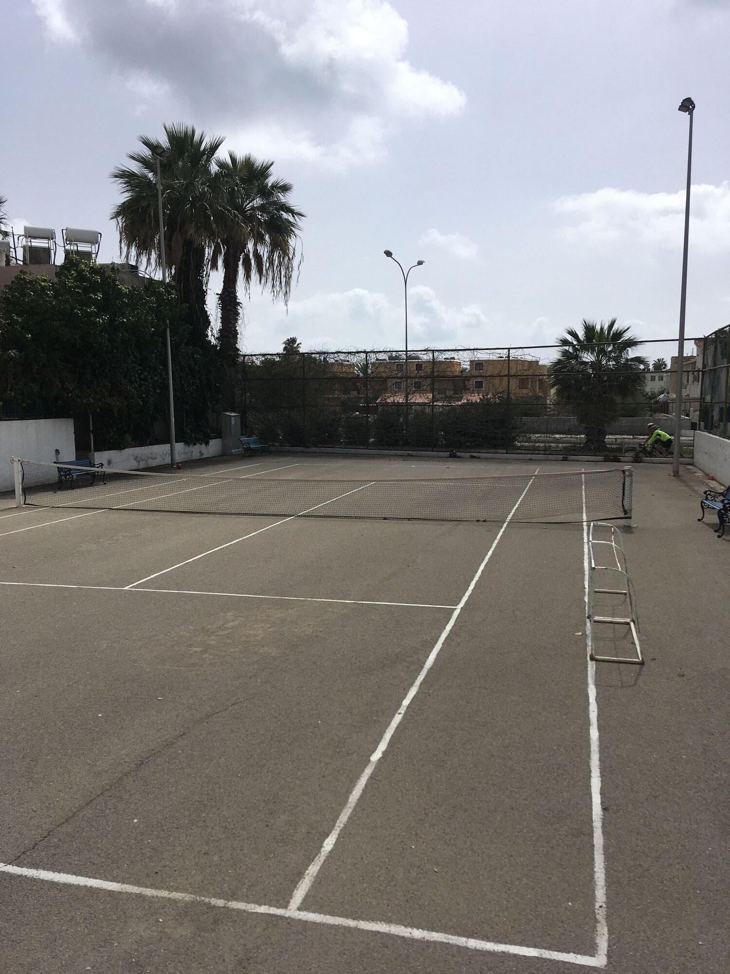 Paphiessa, Sports and Entertainment