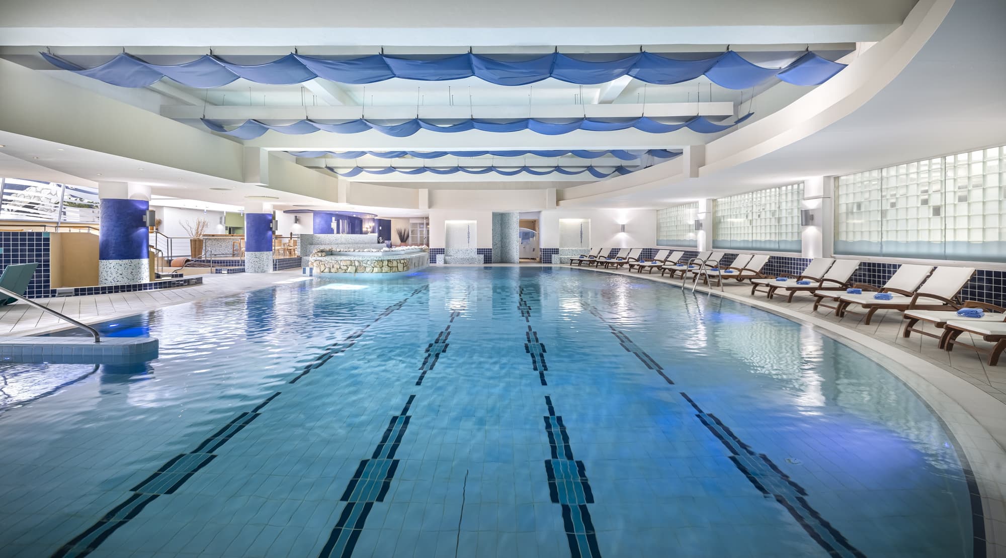 Valamar Diamant Hotel, Pool