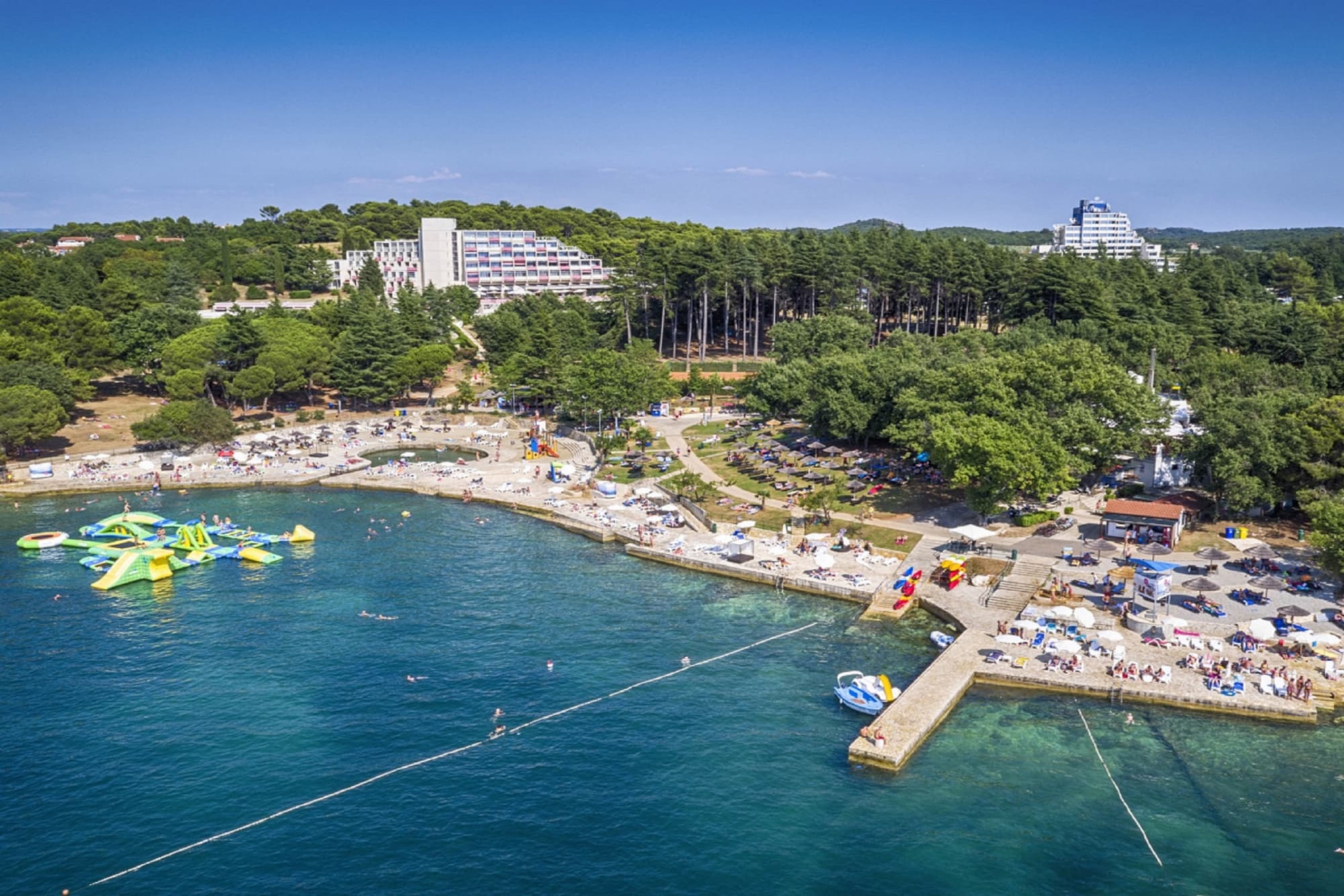 Valamar Diamant Hotel, Beach