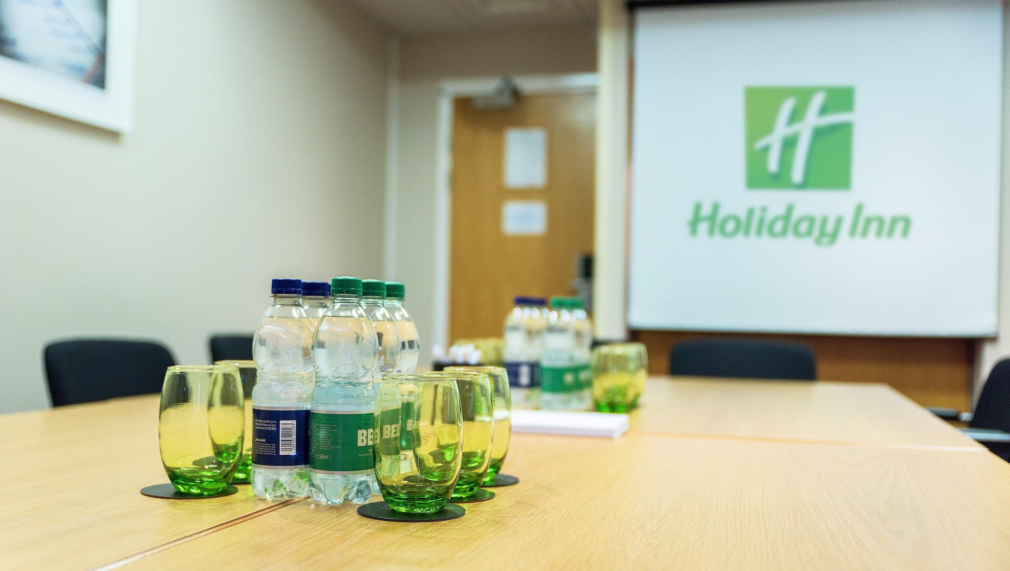 Holiday Inn London Brent Cross, Conferences