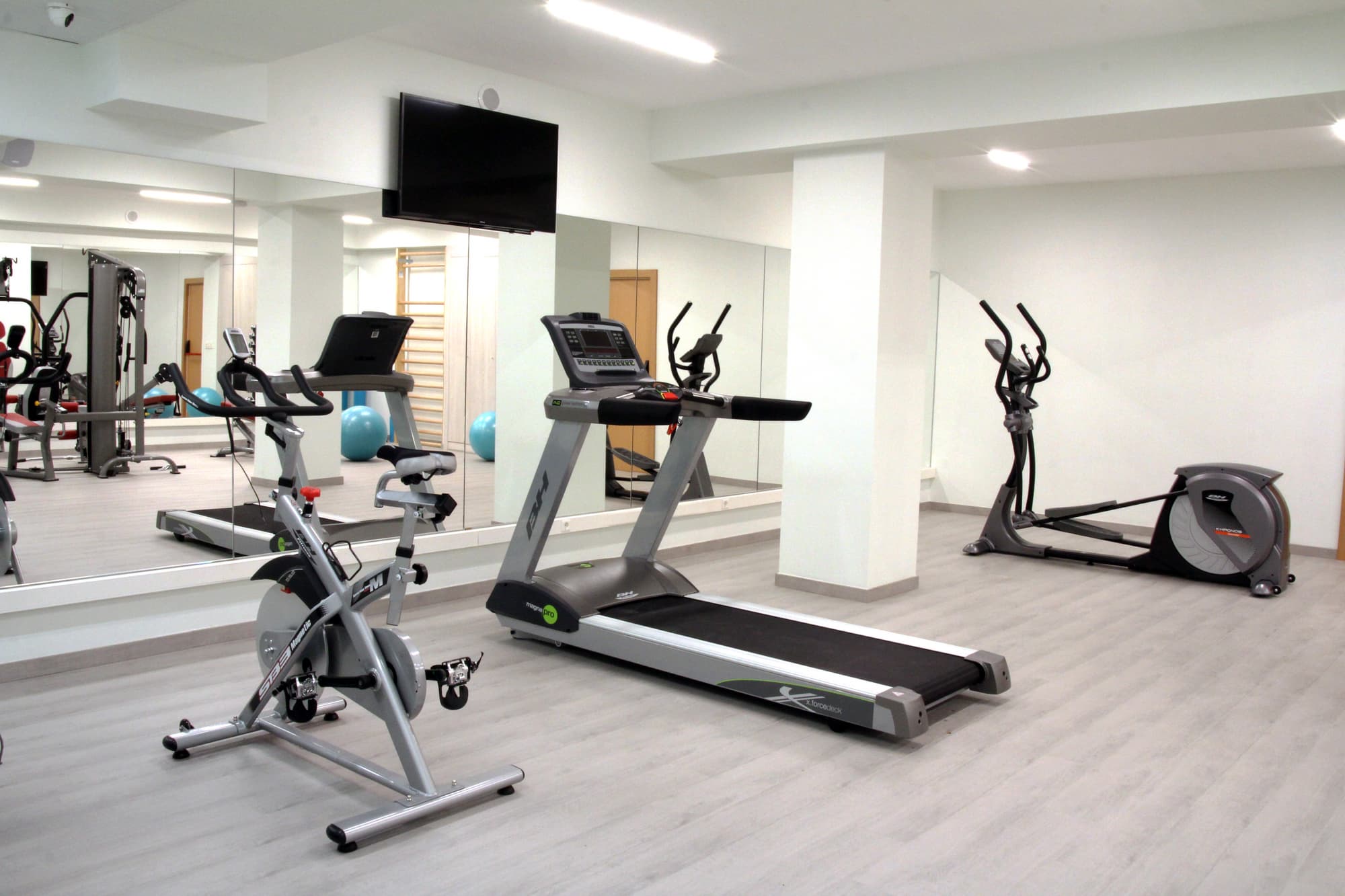 Hotel Conde Duque Bilbao, Sports and Entertainment