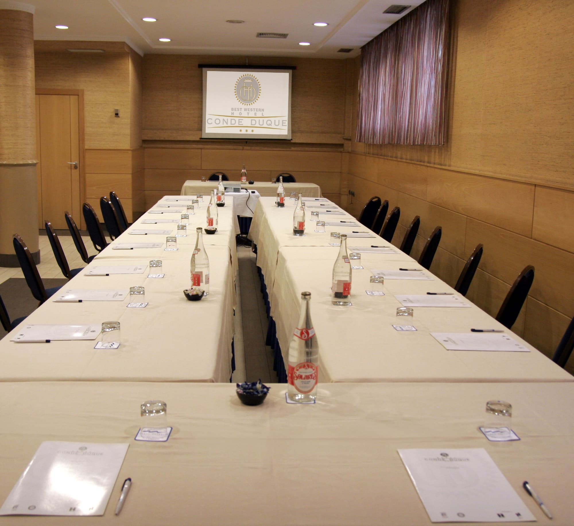 Hotel Conde Duque Bilbao, Conferences