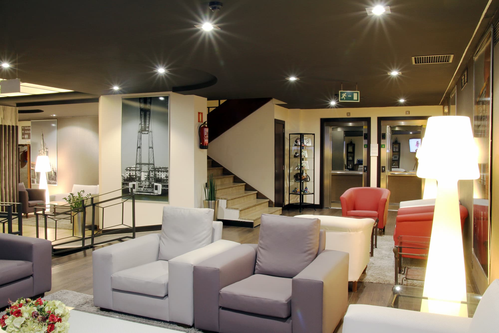 Hotel Conde Duque Bilbao, Lobby
