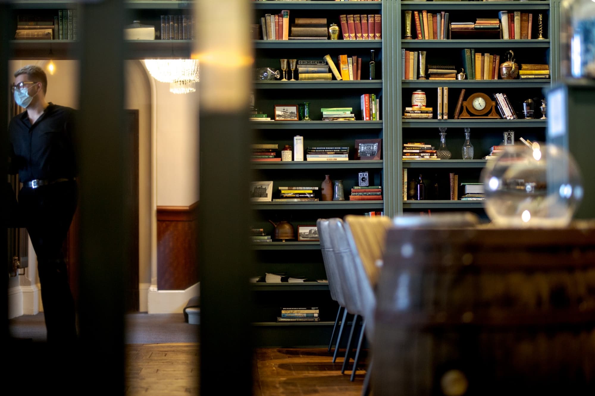 Kirkwall Hotel, Lobby