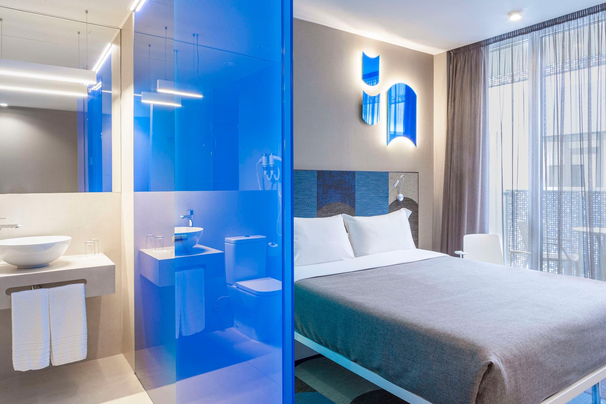 Macia Sevilla Kubb, Room