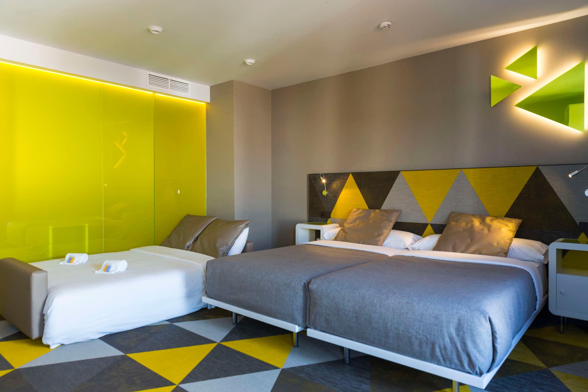 Macia Sevilla Kubb, Room