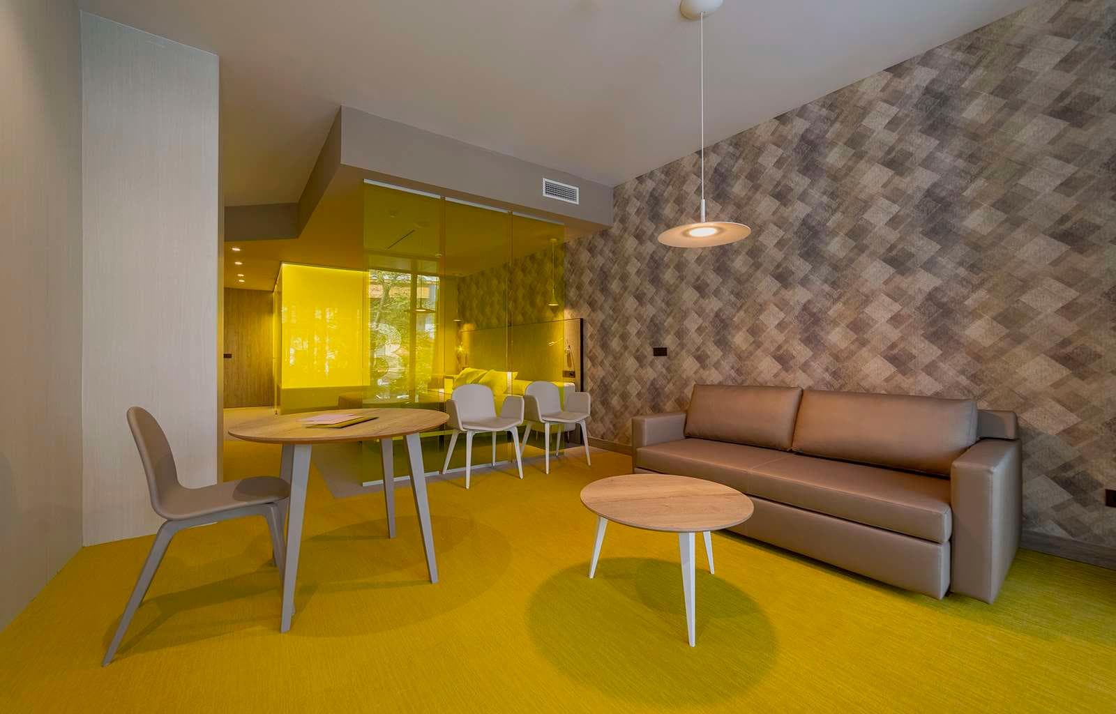 Macia Sevilla Kubb, Room