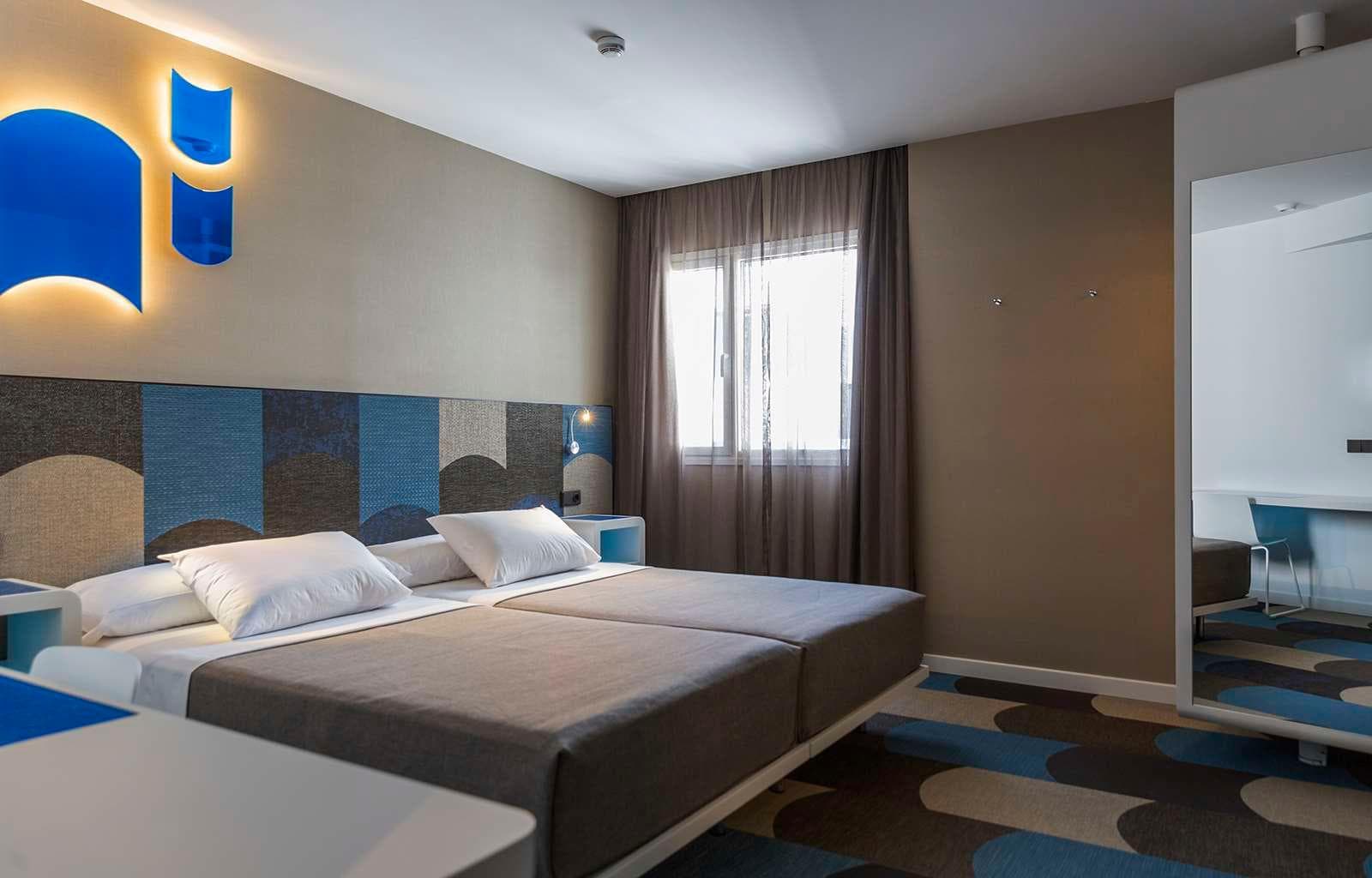 Macia Sevilla Kubb, Room