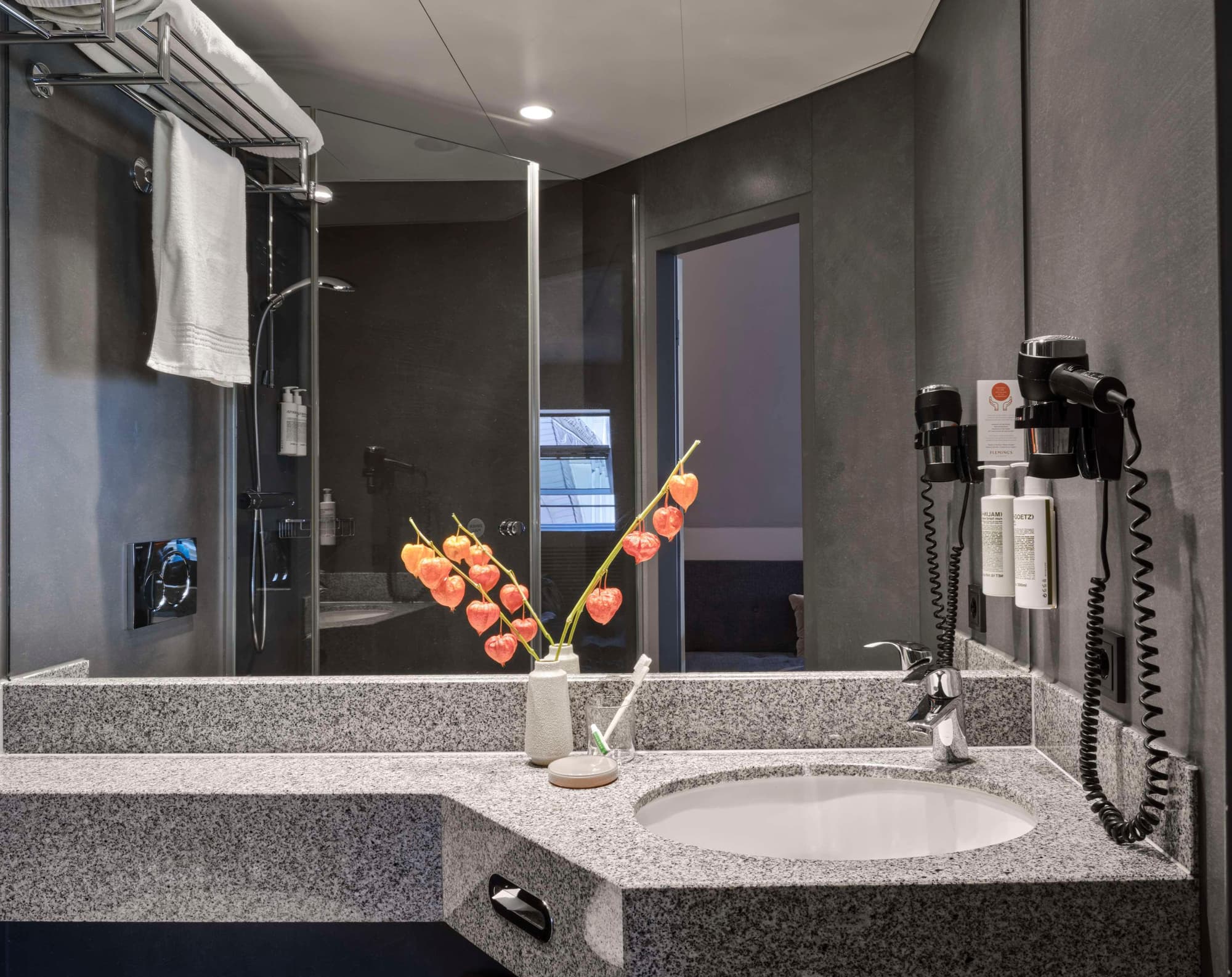 Flemings Hotel Frankfurt-Central, Room