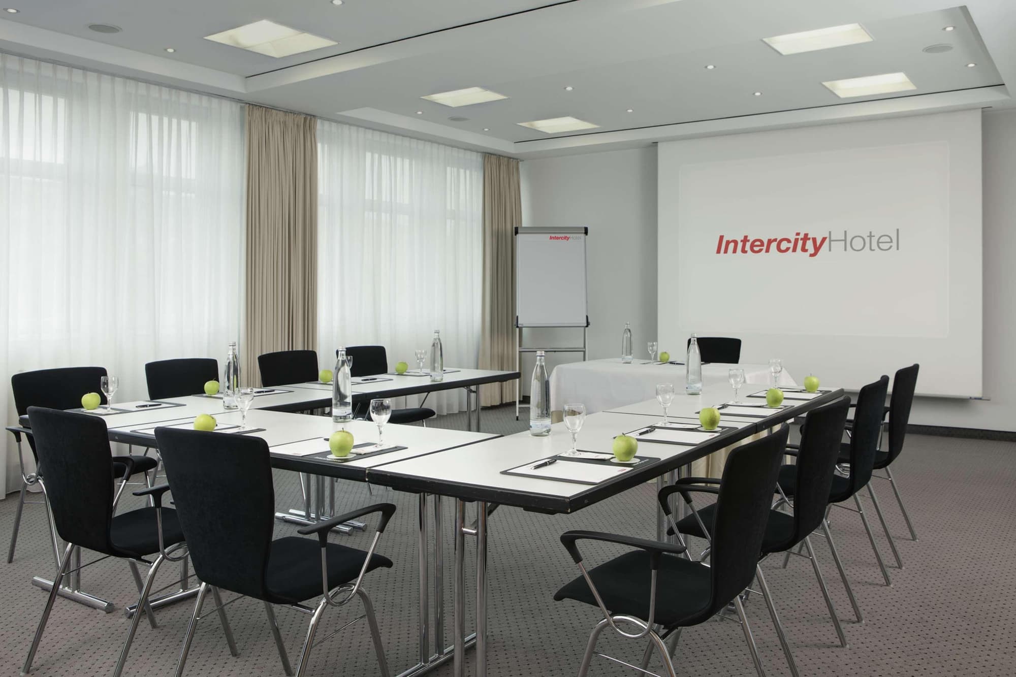 IntercityHotel Berlin Ostbahnhof, Conferences