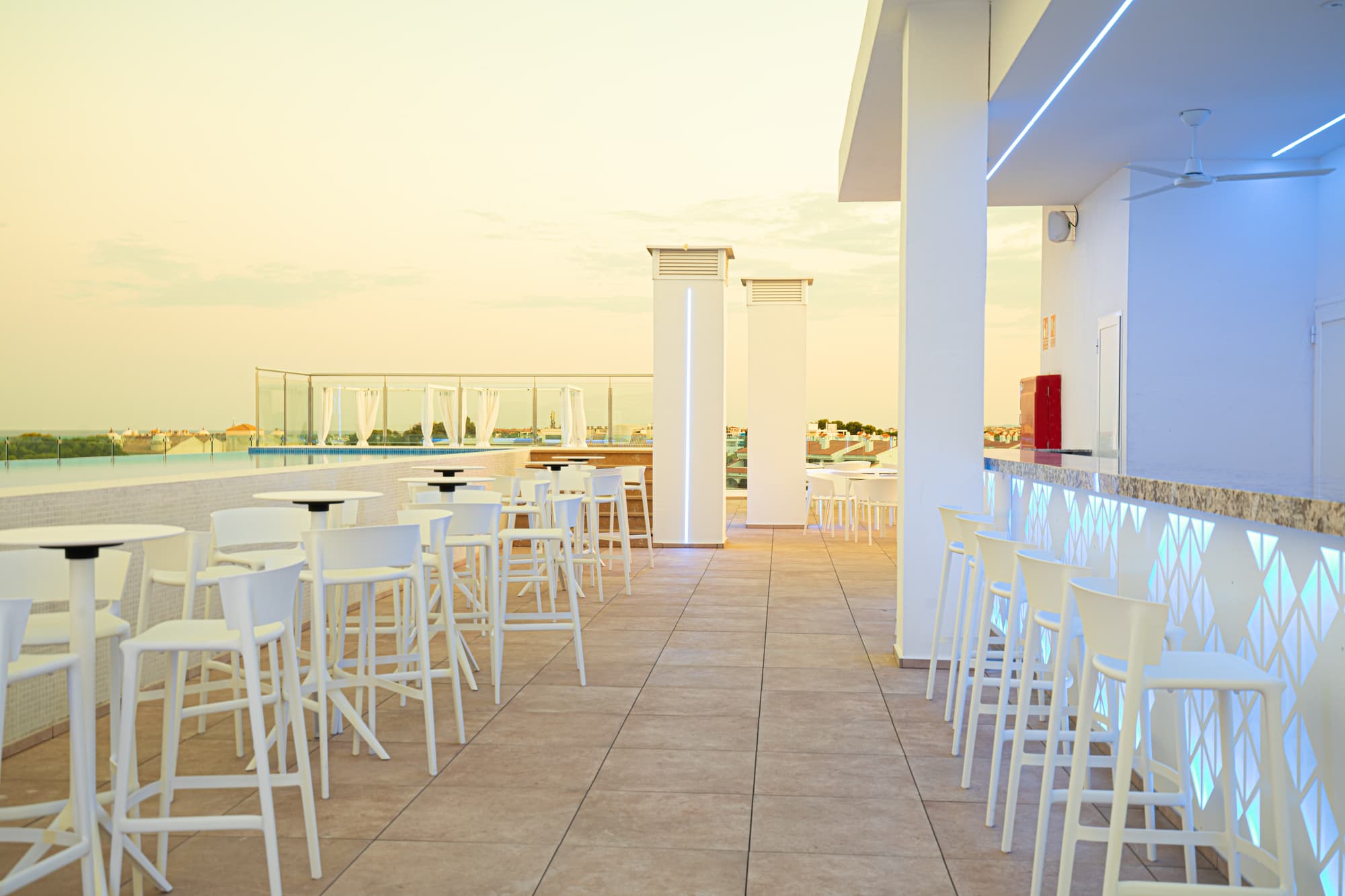 Alcossebre Sea Experience, Bar