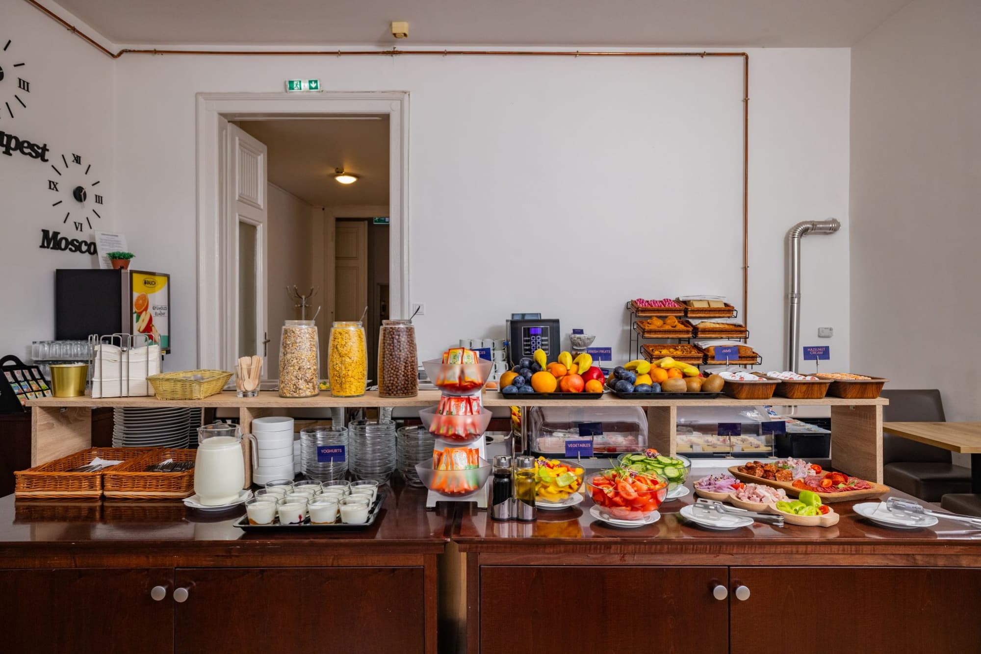 City Hotel Matyas, Restaurant