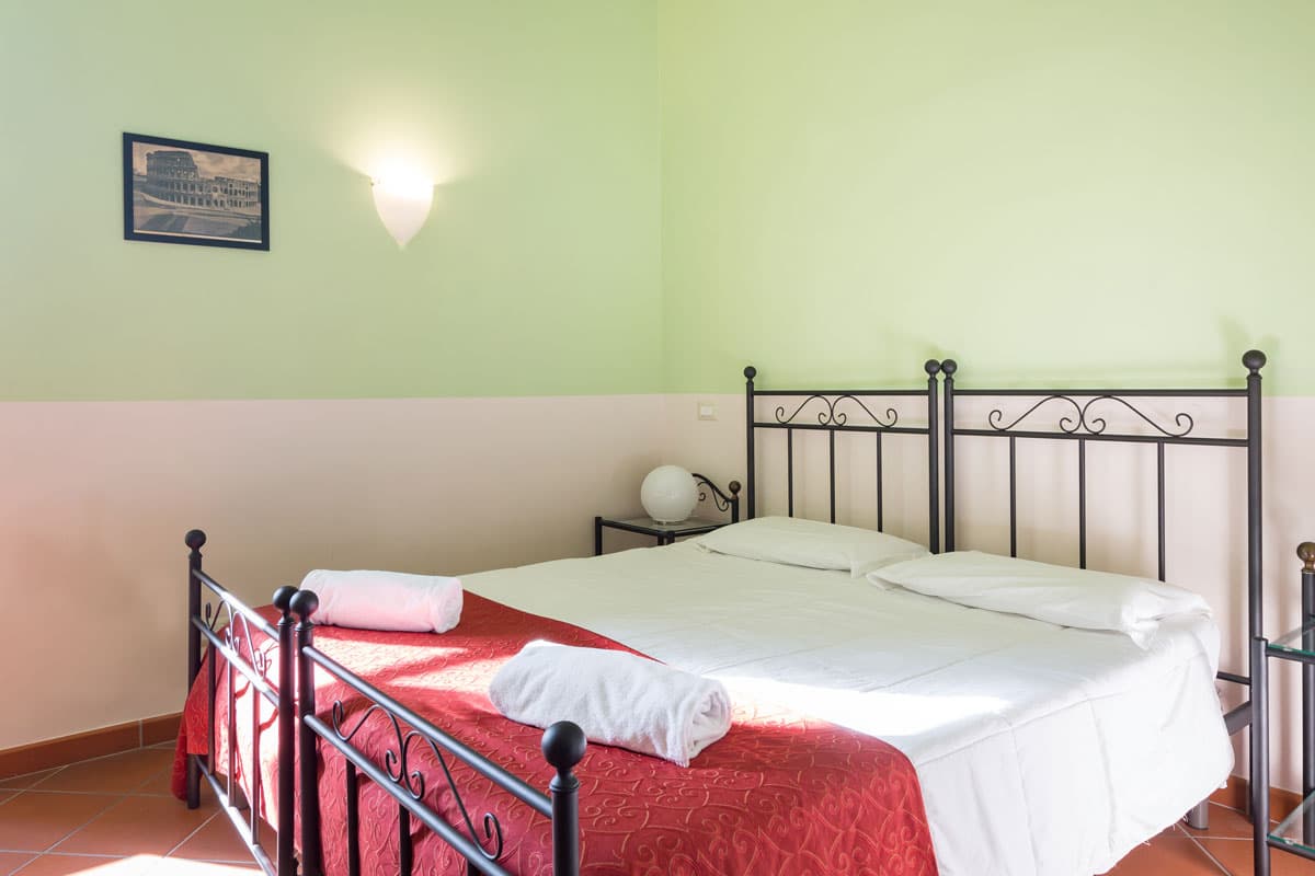 Domus Sessoriana, Room