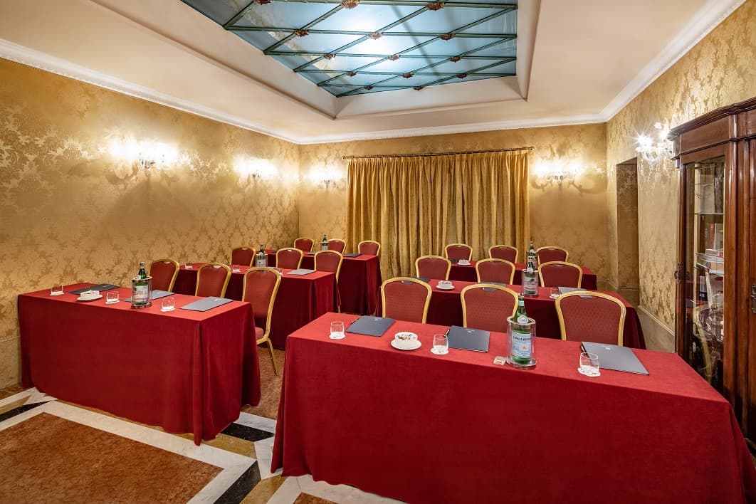 Baglioni Hotel Luna, Conferences