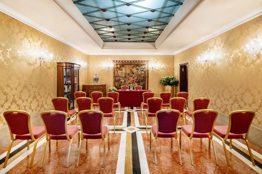 Baglioni Hotel Luna, Conferences
