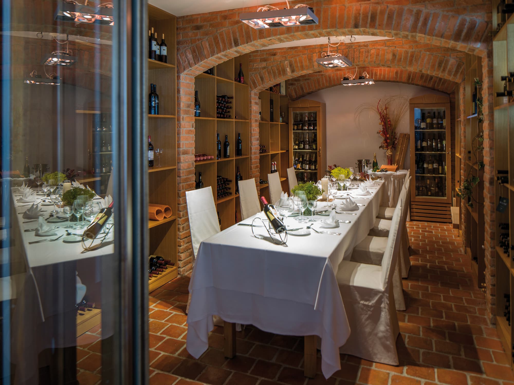 Doubletree by Hilton Ljubljana, Restaurant