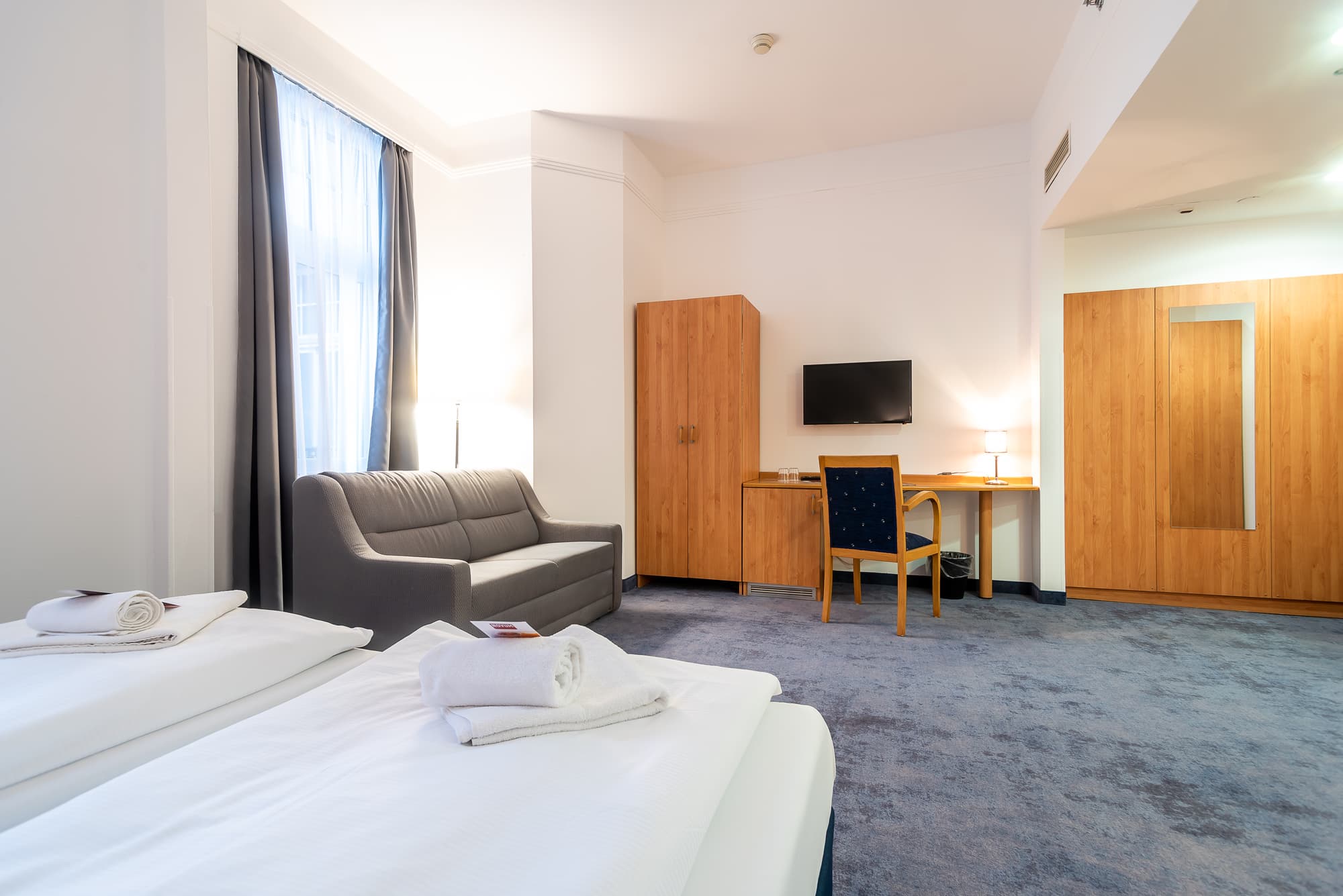 East City Hotel, Room