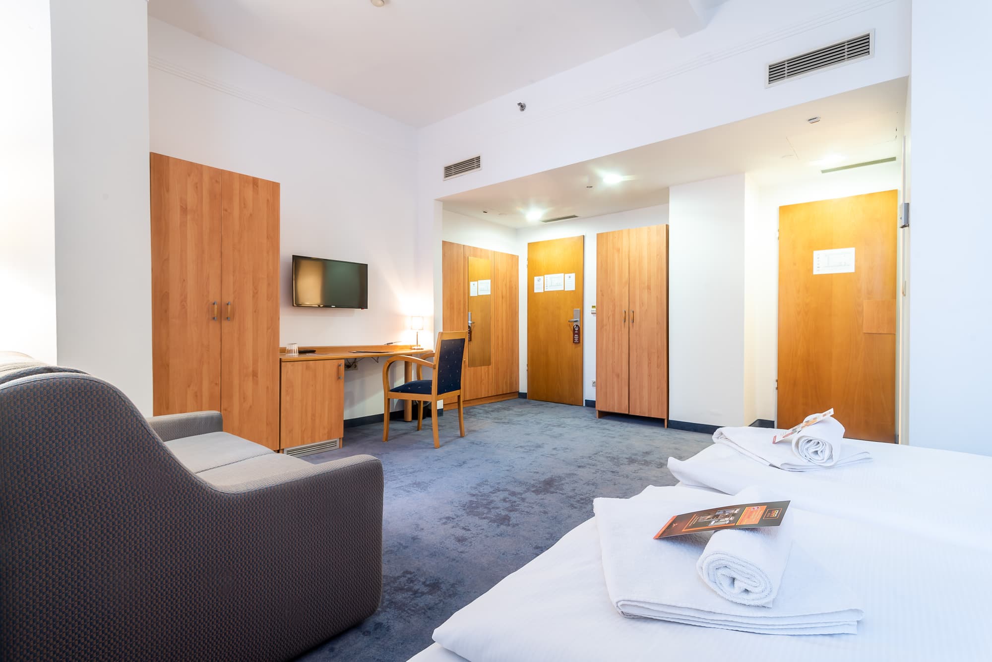 East City Hotel, Room