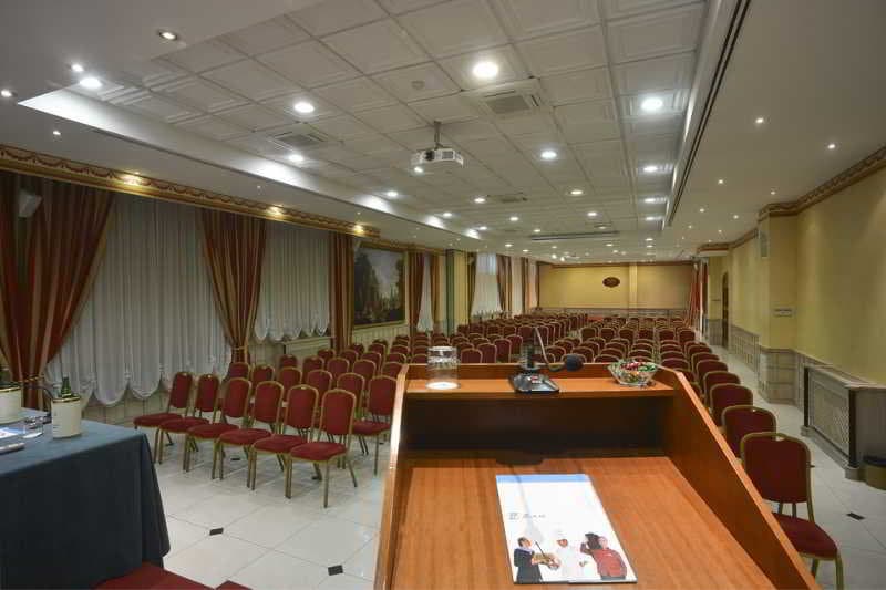 Zanhotel Europa, Conferences