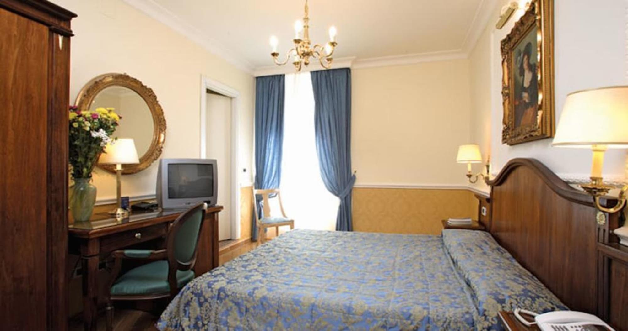 Giglio Dell'Opera, Room