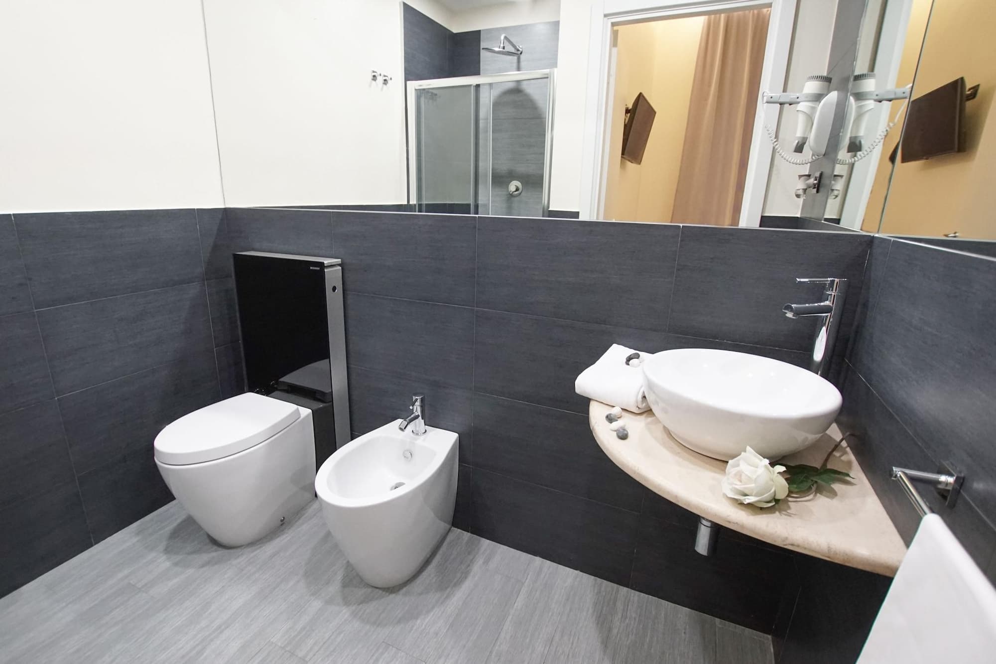 Giglio Dell'Opera, Room