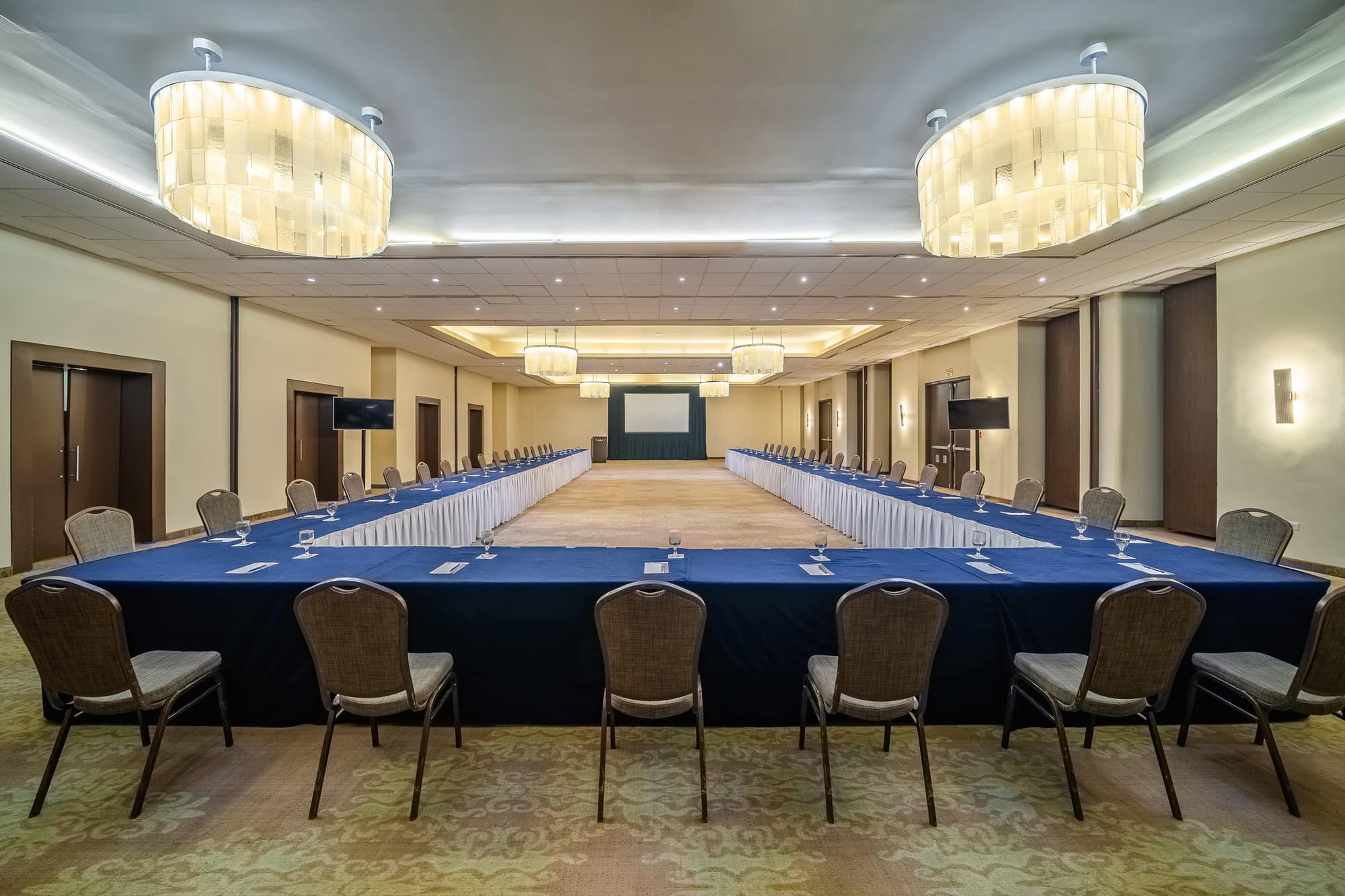 Hyatt Regency Merida, Conferences