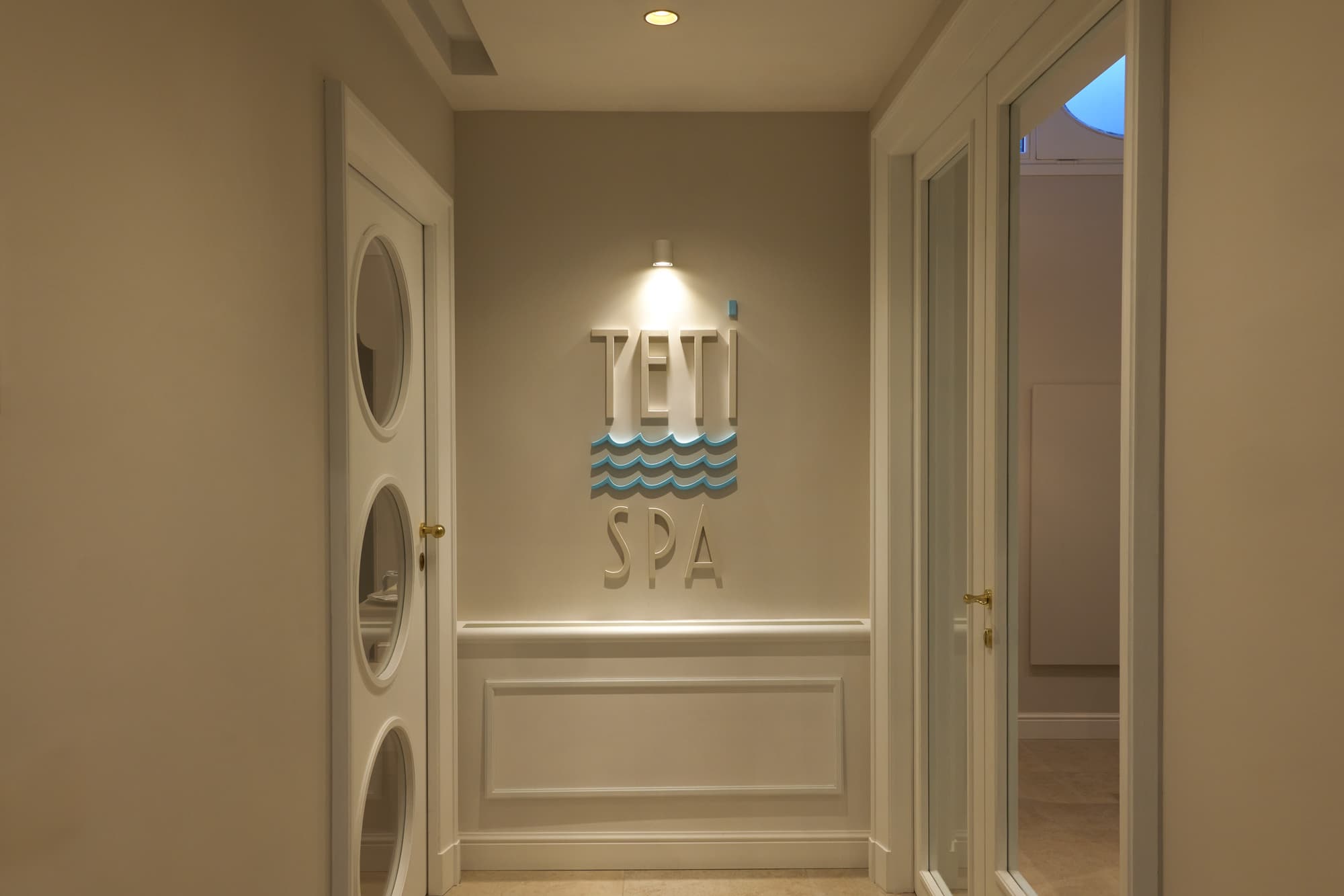 Grand Hotel De La Ville, General view