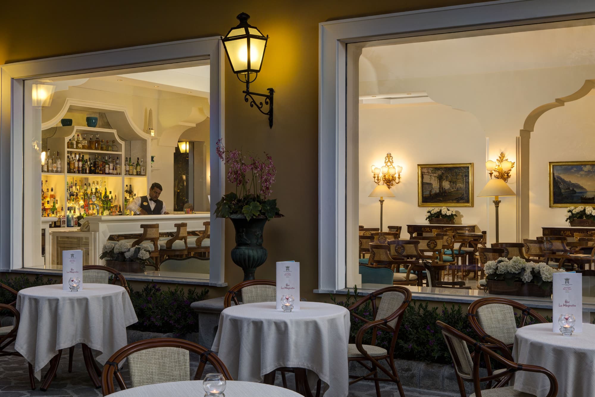 Grand Hotel De La Ville, Bar