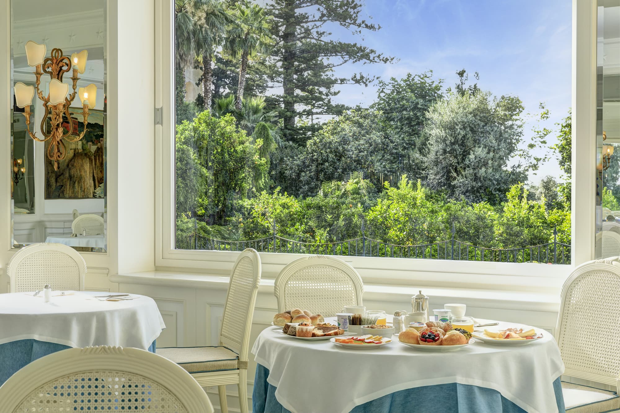 Grand Hotel De La Ville, Restaurant