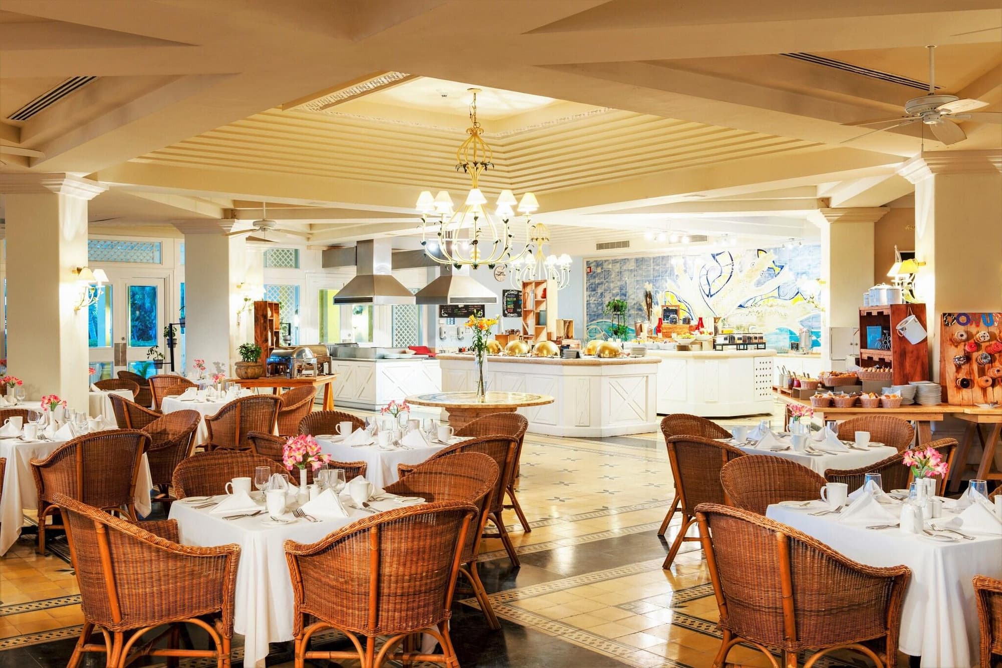 Pueblo Bonito Emerald Bay Resort & Spa, Restaurant