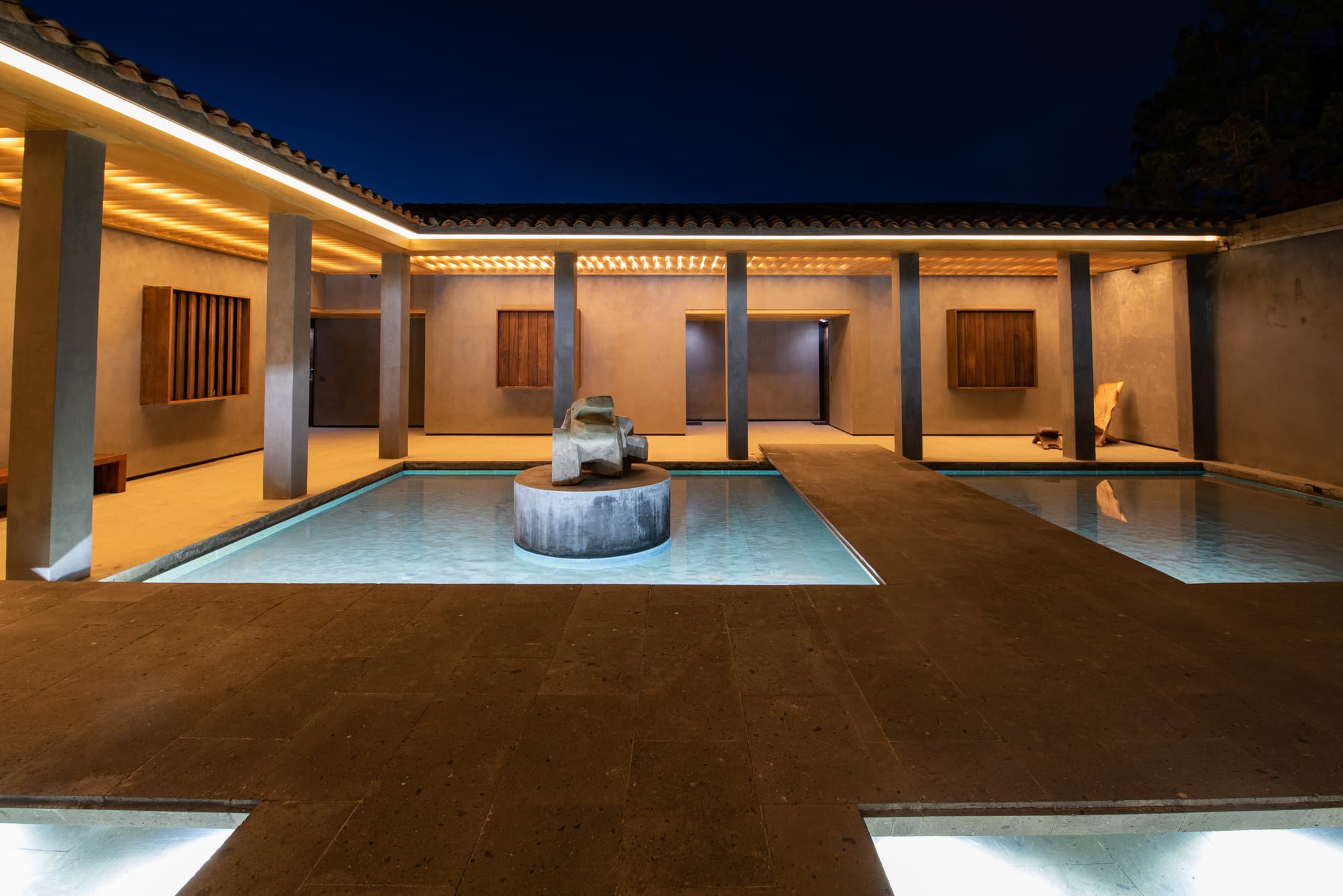 Uvence Arte + Hotel, General view