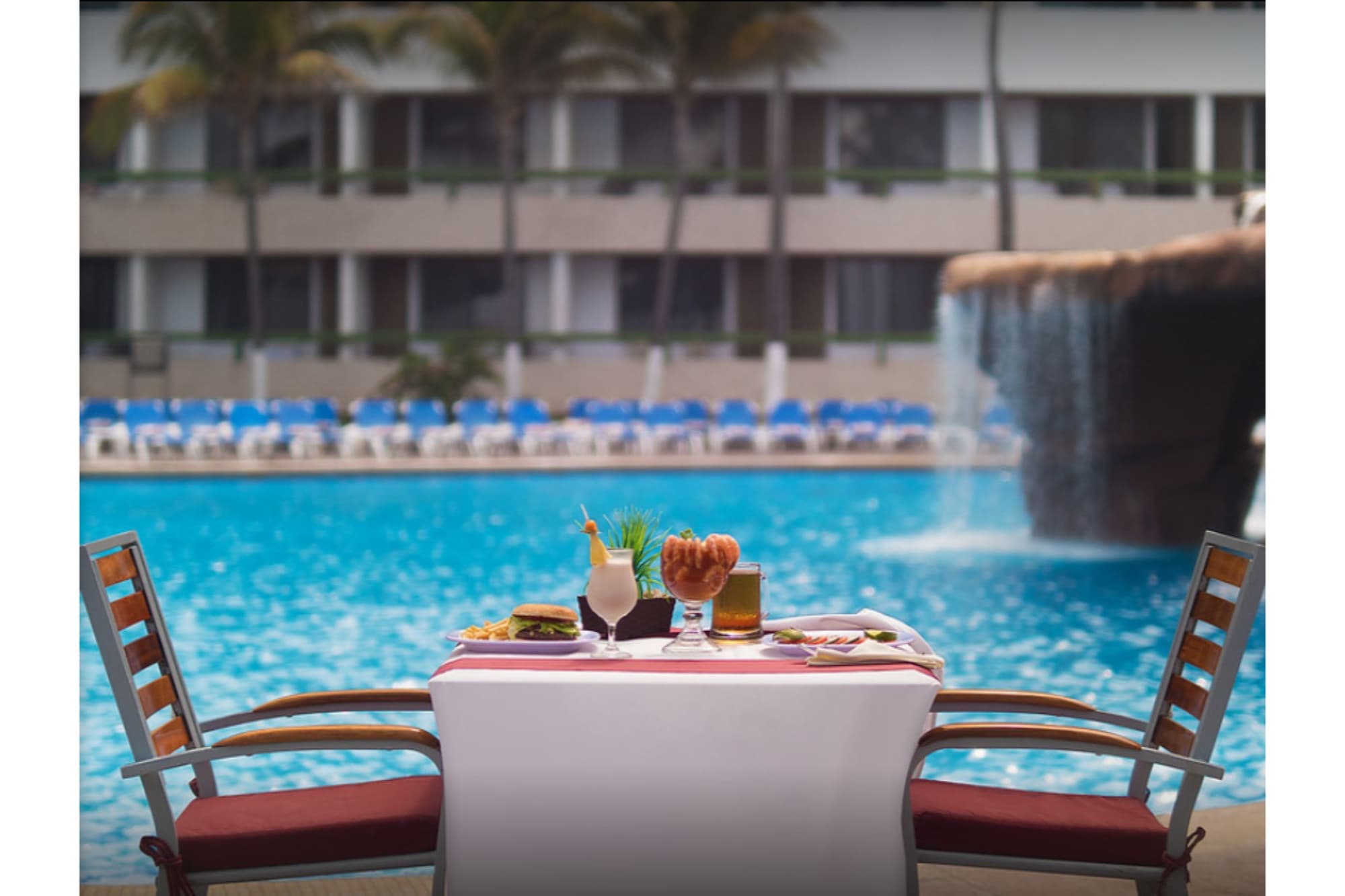 El Cid El Moro Beach Hotel, Pool