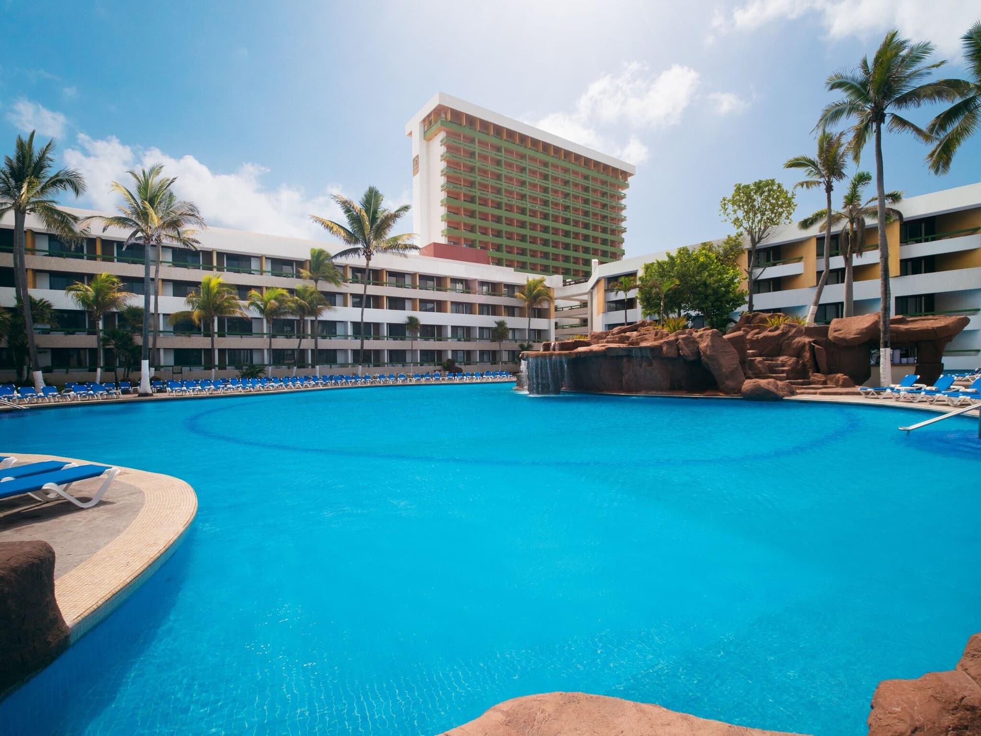 El Cid El Moro Beach Hotel, Pool