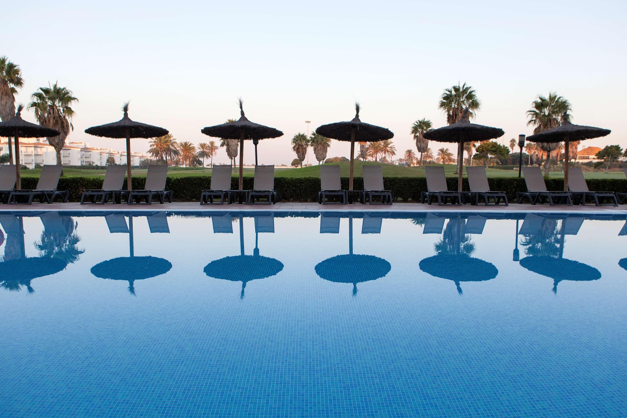 Barcelo Costa Ballena, General view