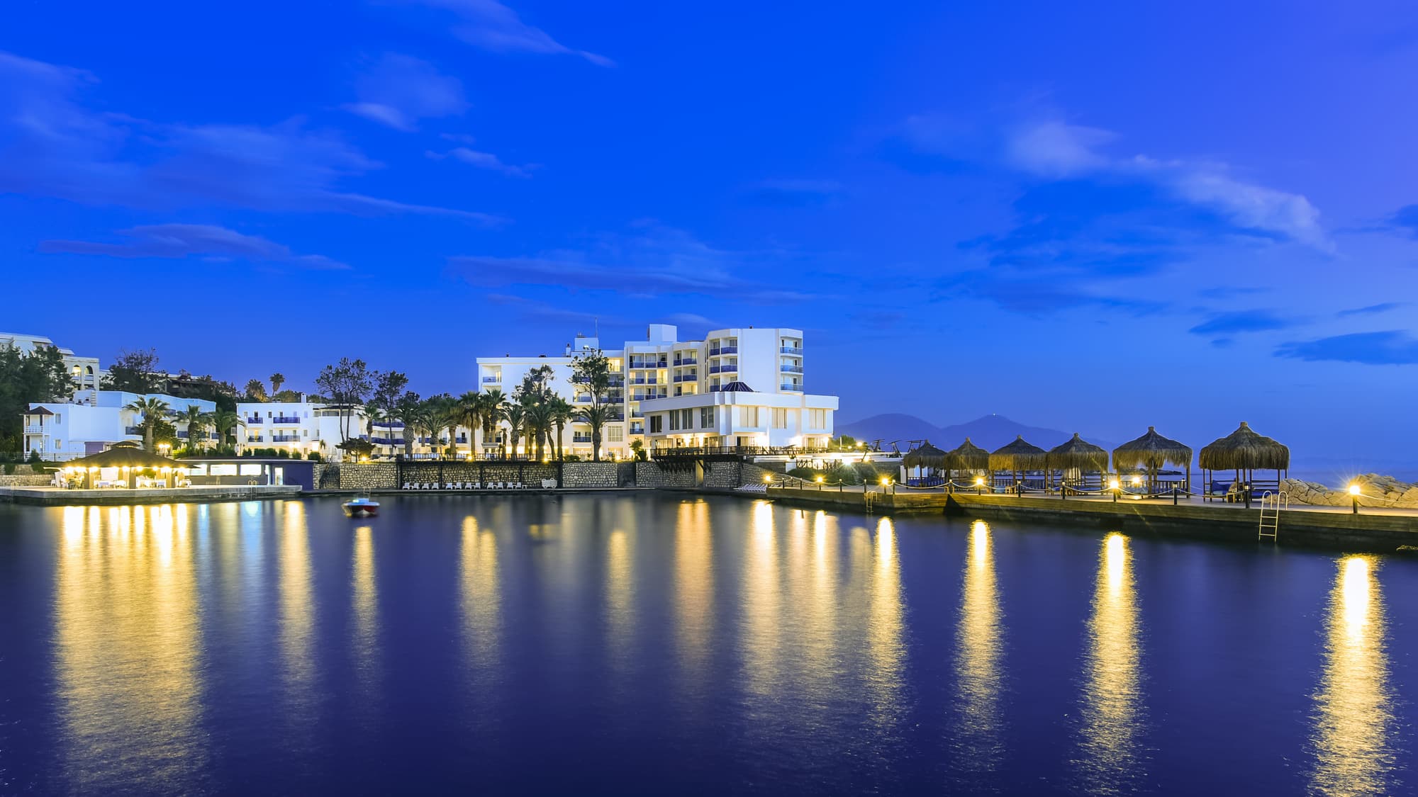 Le Bleu Hotel & Resort, General view