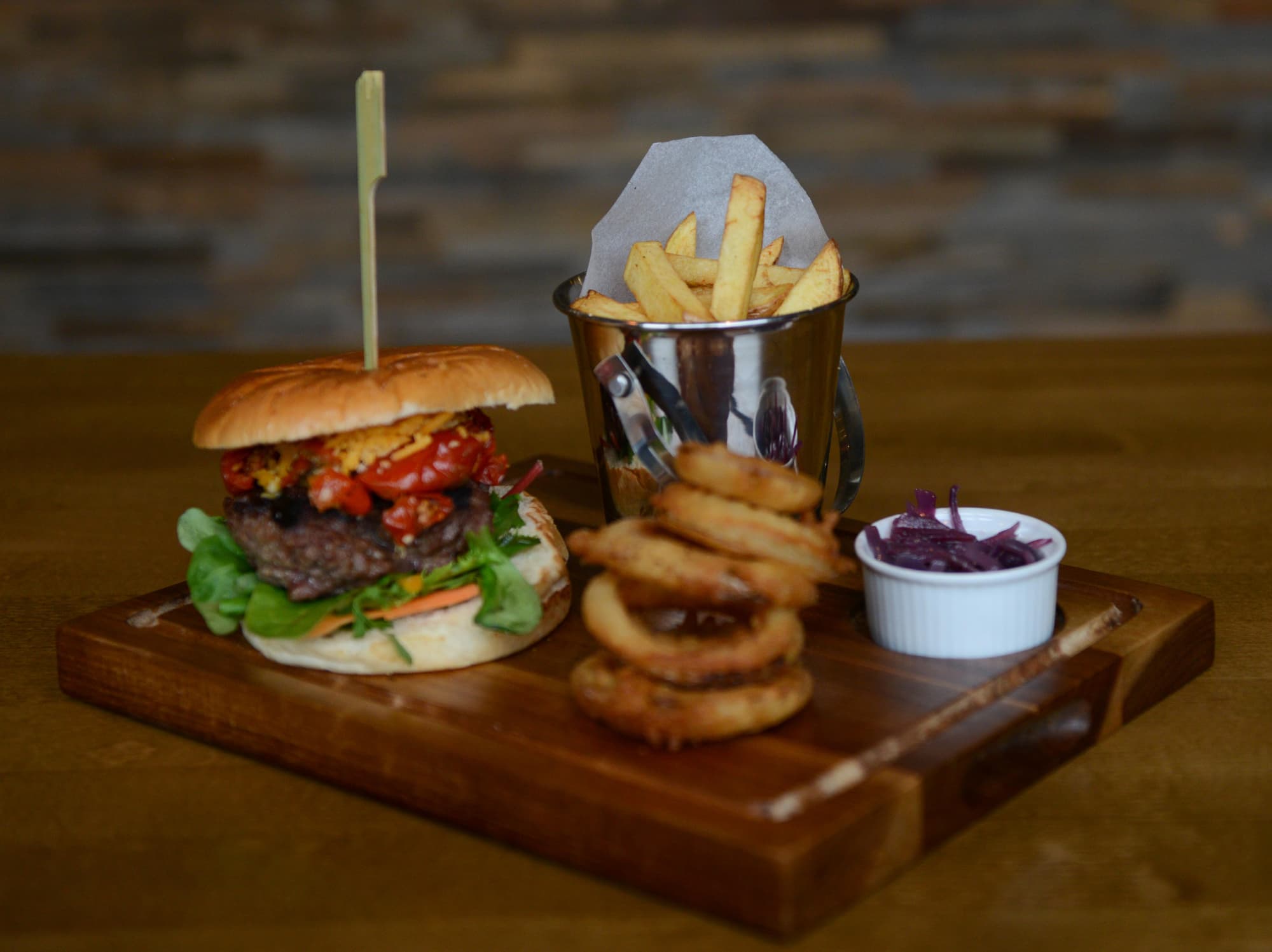 Moorings Hotel, Restaurant