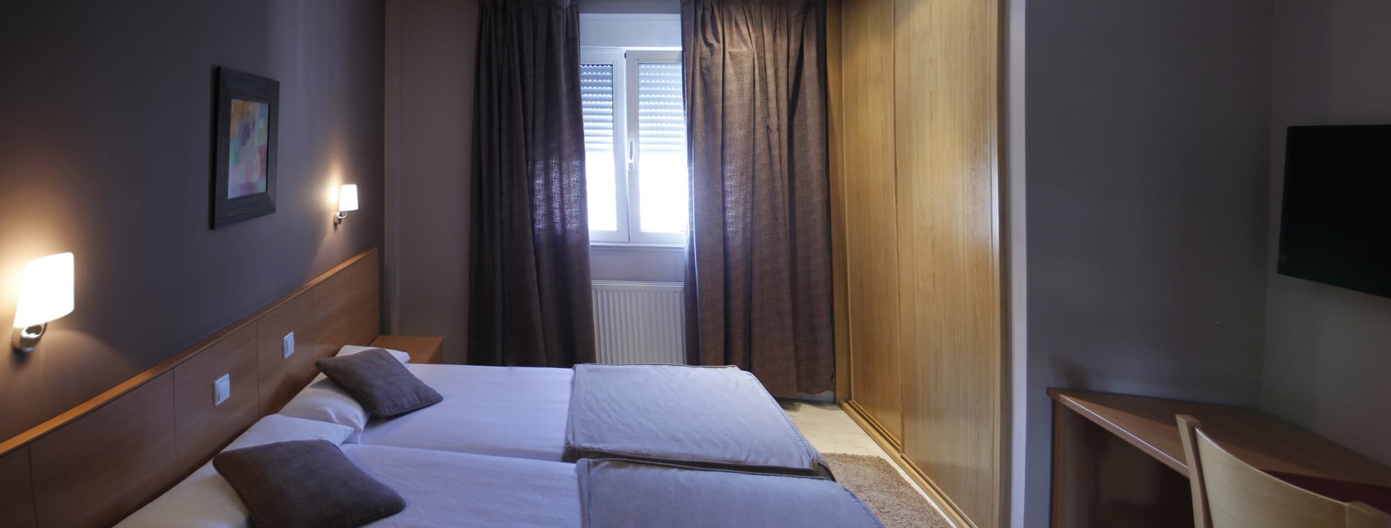 Ciudad de Lugo, Room