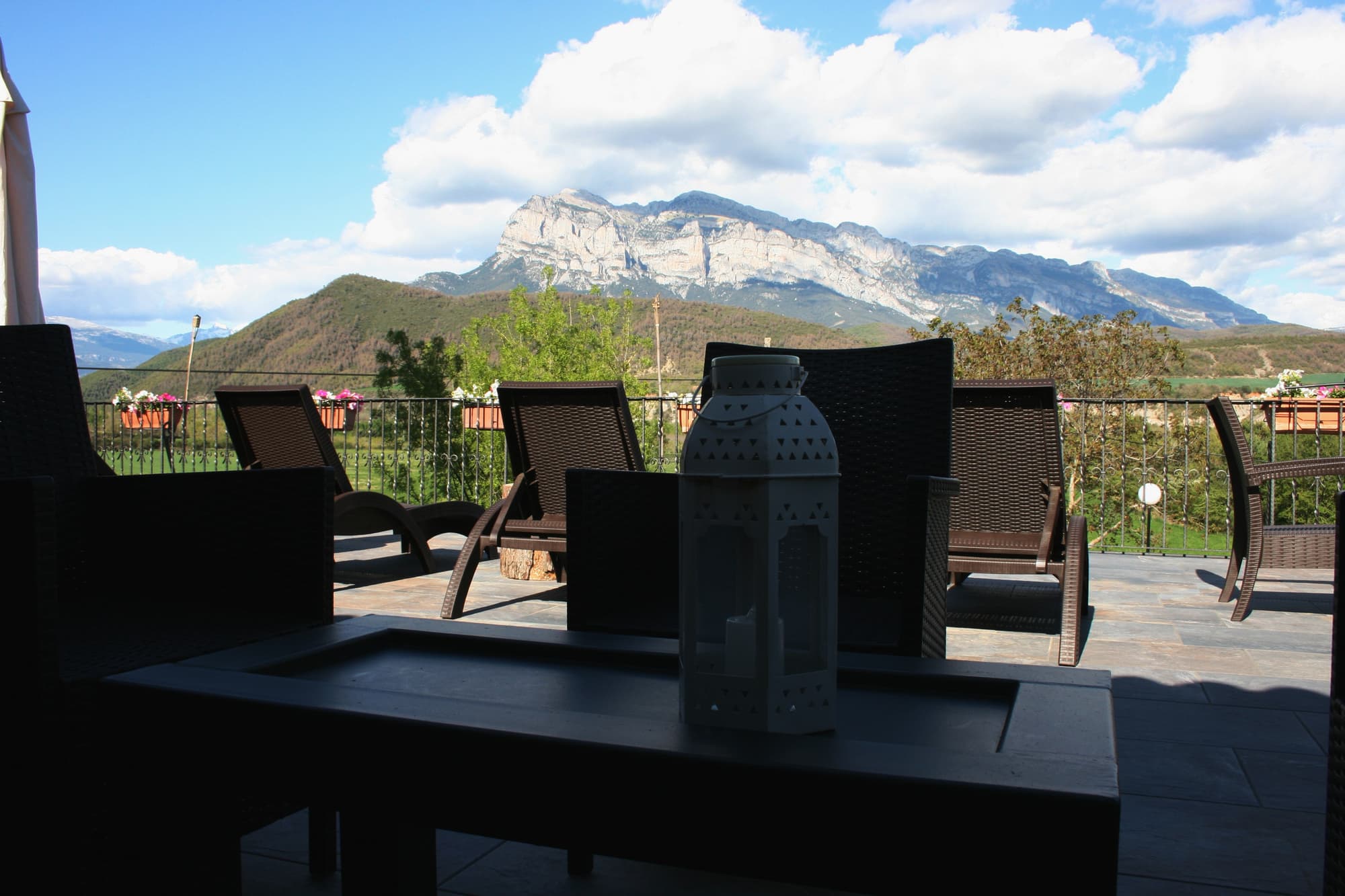 Hotel & Spa Peña Montañesa, Terrace